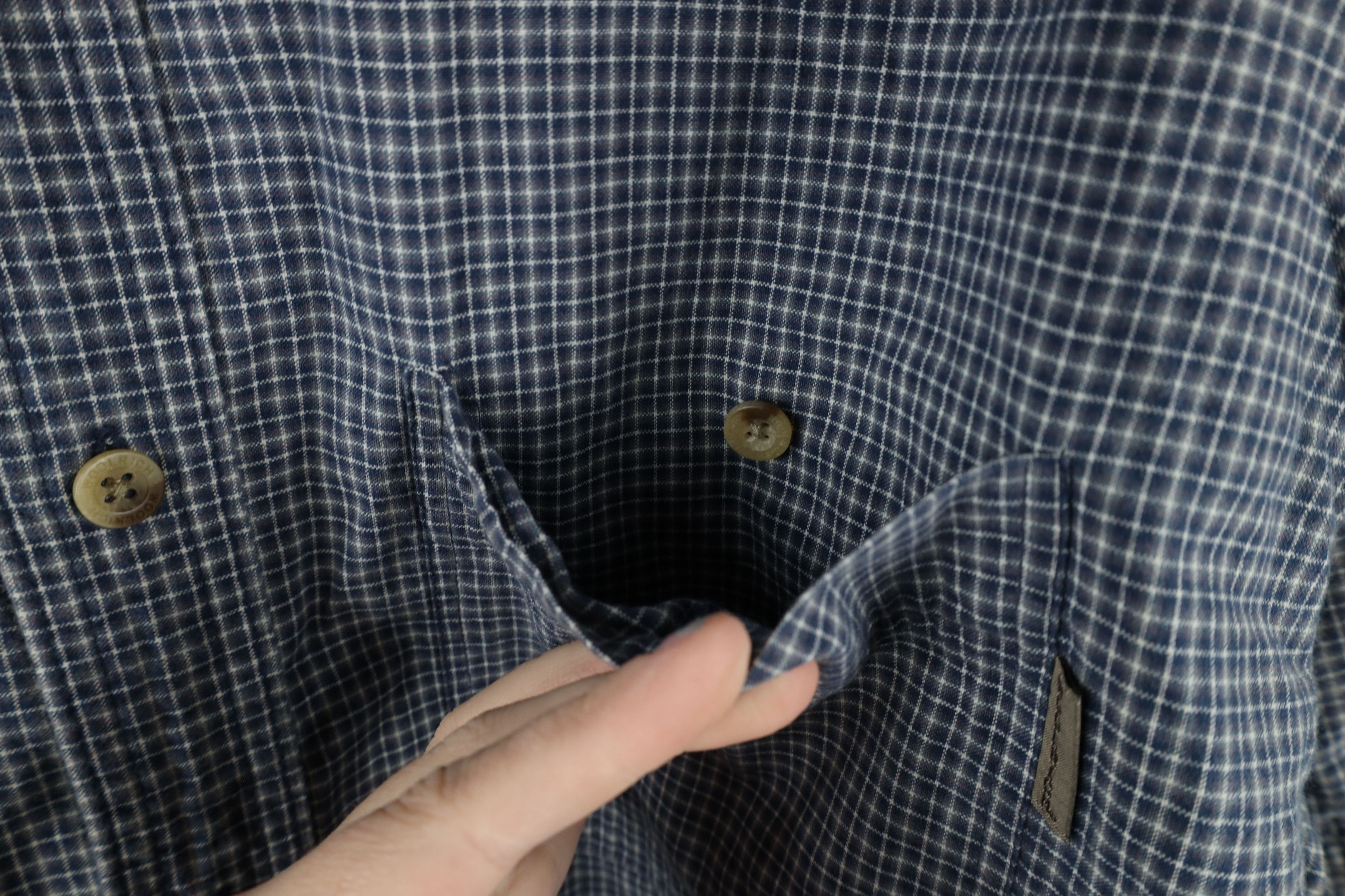 Vintage Vintage Woolrich Out Short Sleeve Button Down Shirt Plaid Size US XL / EU 56 / 4 - 5 Thumbnail
