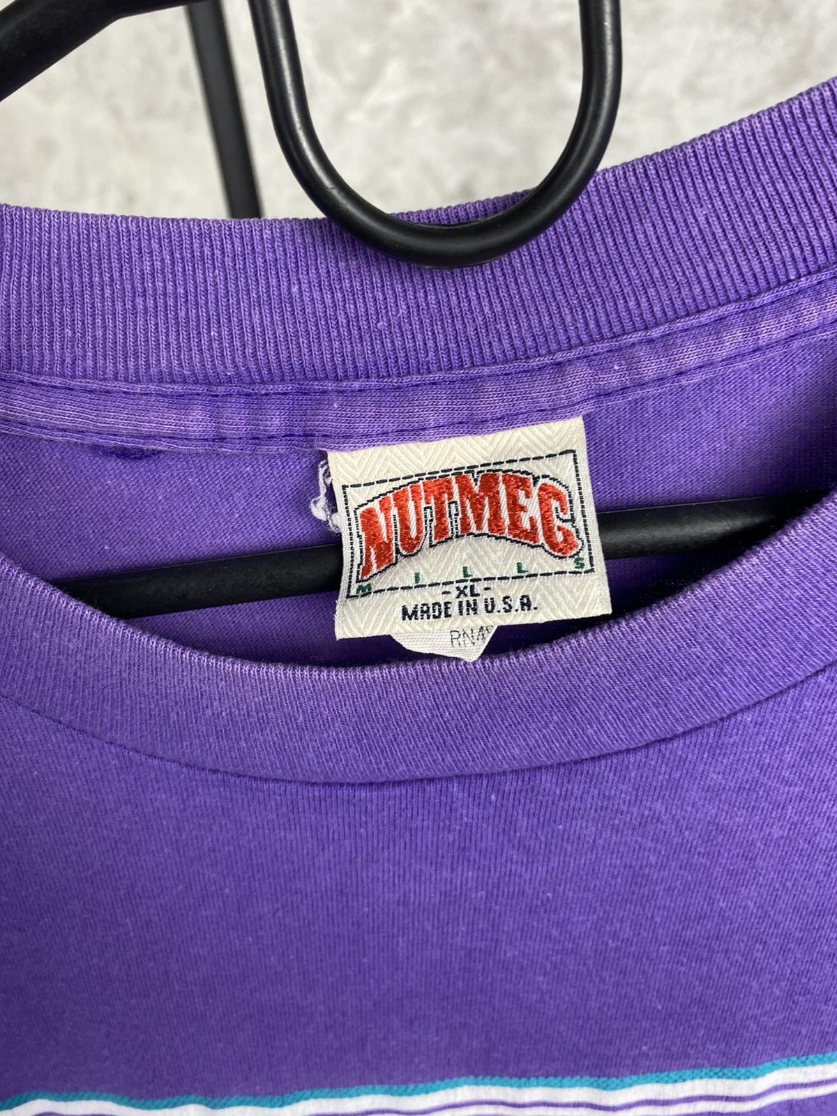 NBA × Nutmeg Vintage 1988 Charlotte Hornets Nutmeg Mills T-Shirt Size US XL / EU 56 / 4 - 7 Thumbnail