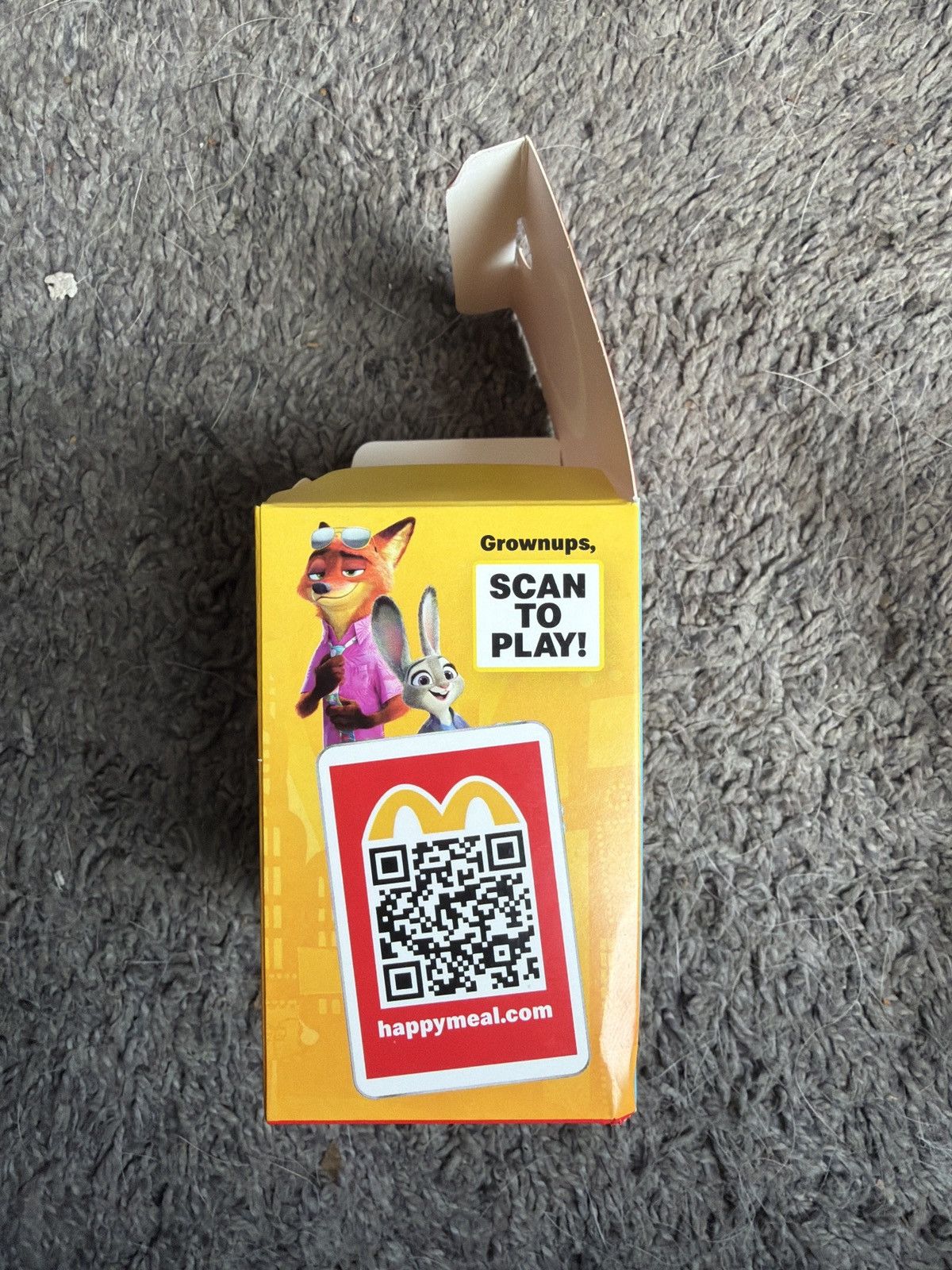 Disney 2025 McDonald’s Zootopia 2 Pawbert Pelter Size ONE SIZE - 8 Thumbnail