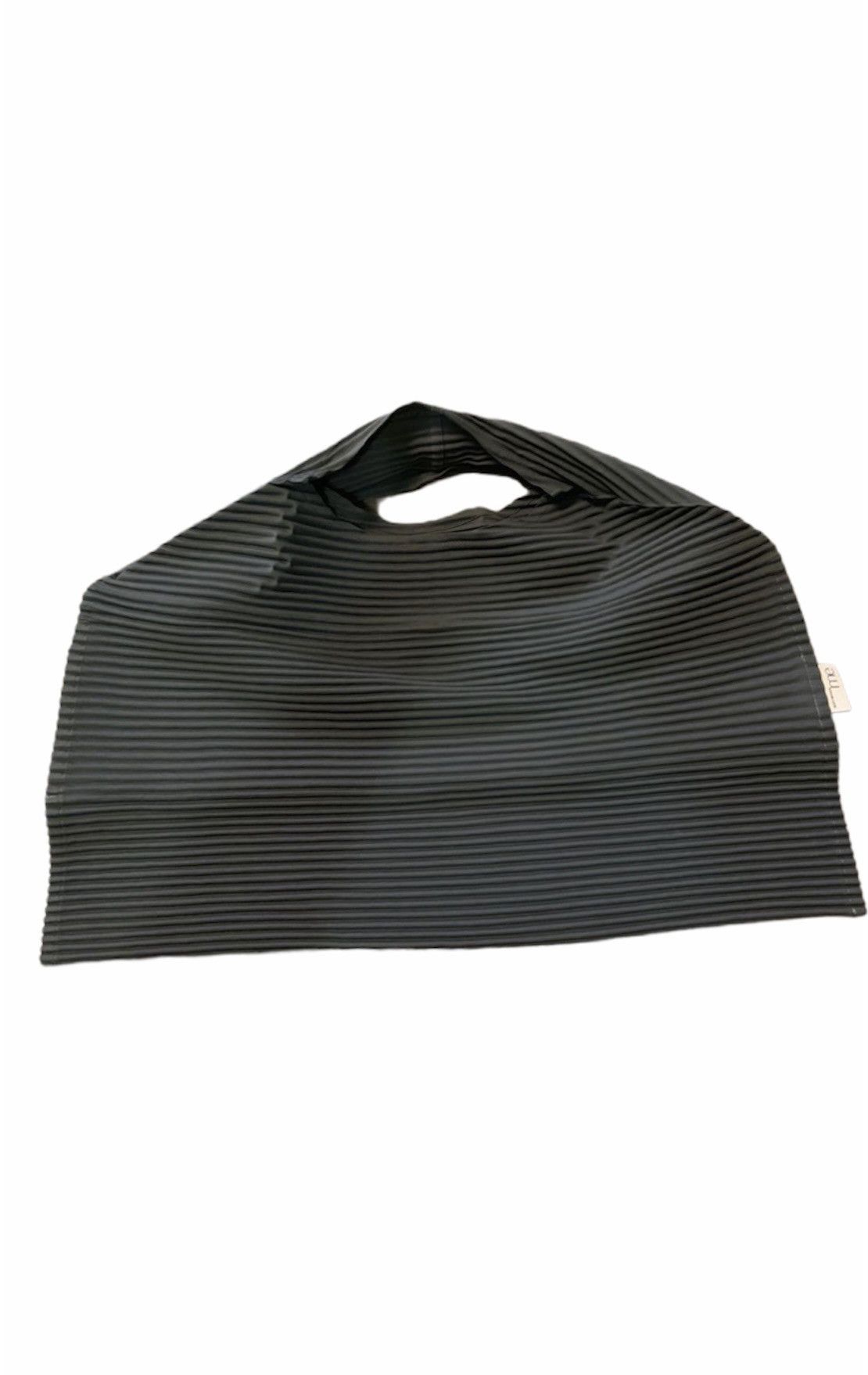 Homme Plisse Issey Miyake × Issey Miyake × Pleats Please Issey Miyake Issey Miyake pleated Tote Size ONE SIZE - 1 Thumbnail