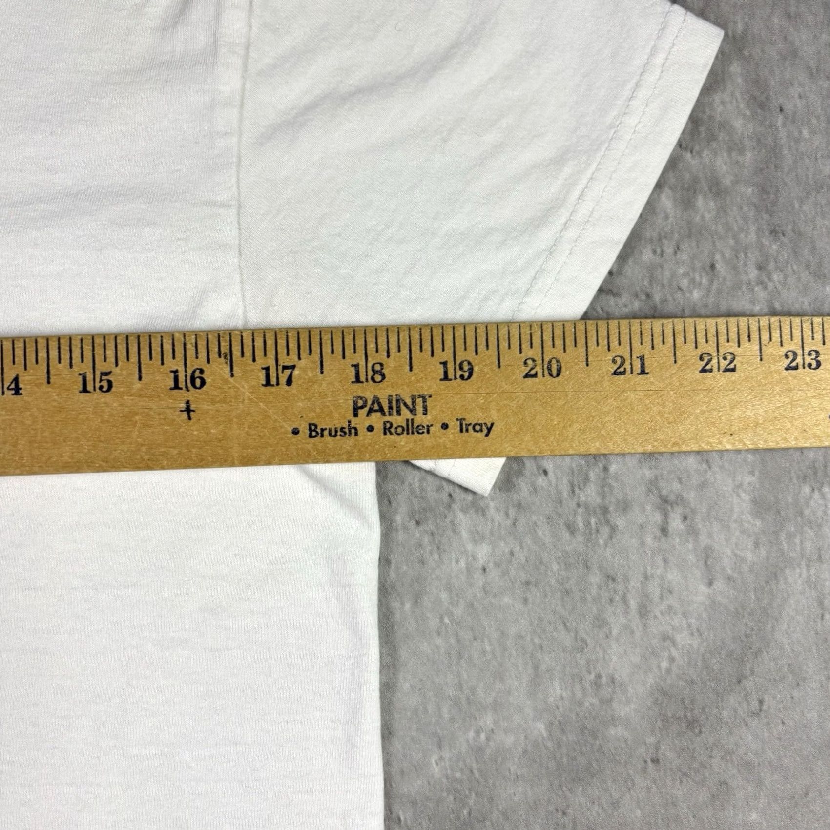 Nike VINTAGE Nike T Shirt Women’s Top White Shirt Sleeve Center Swoosh Rhinestone Sm Shirt Womens 90s Size S / US 4 / IT 40 - 3 Thumbnail