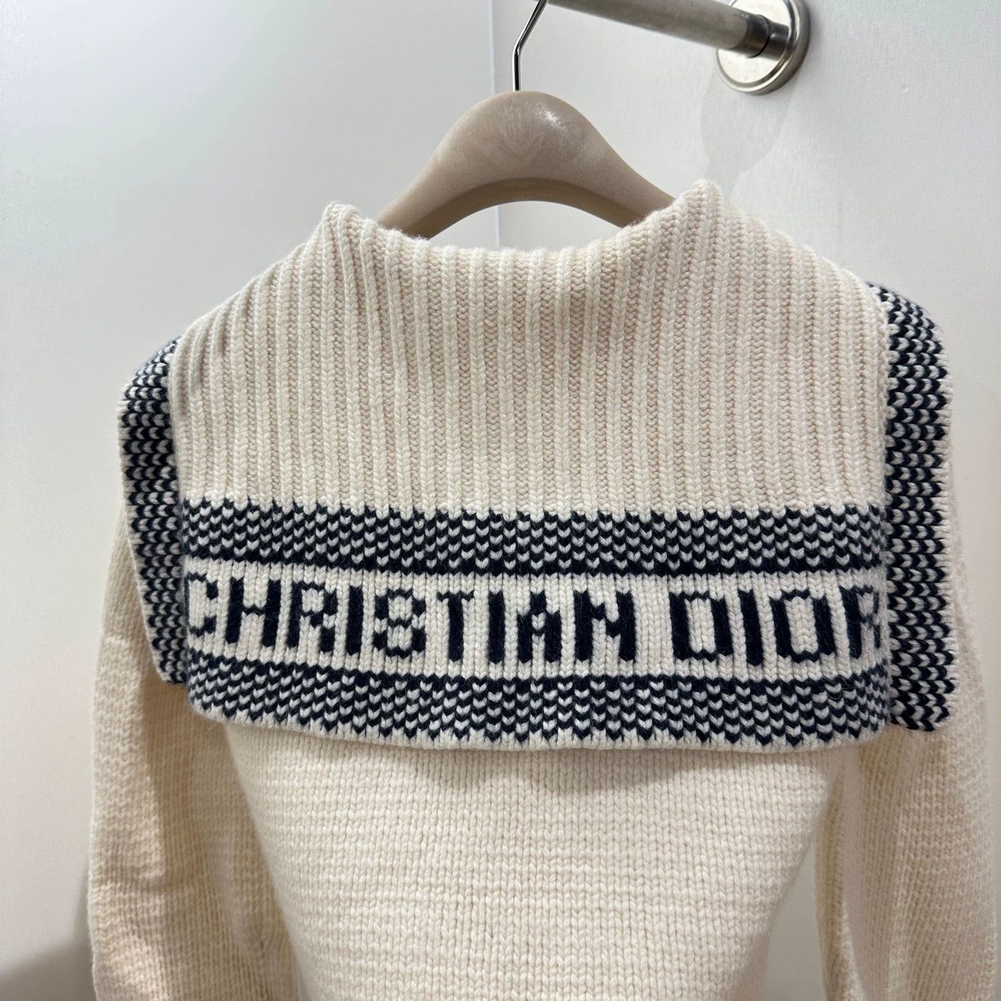 Christian Dior Monsieur Dior may741 logo intarsia navy-neck wool cardy 36 Size XS / US 0-2 / IT 36-38 - 6 Thumbnail