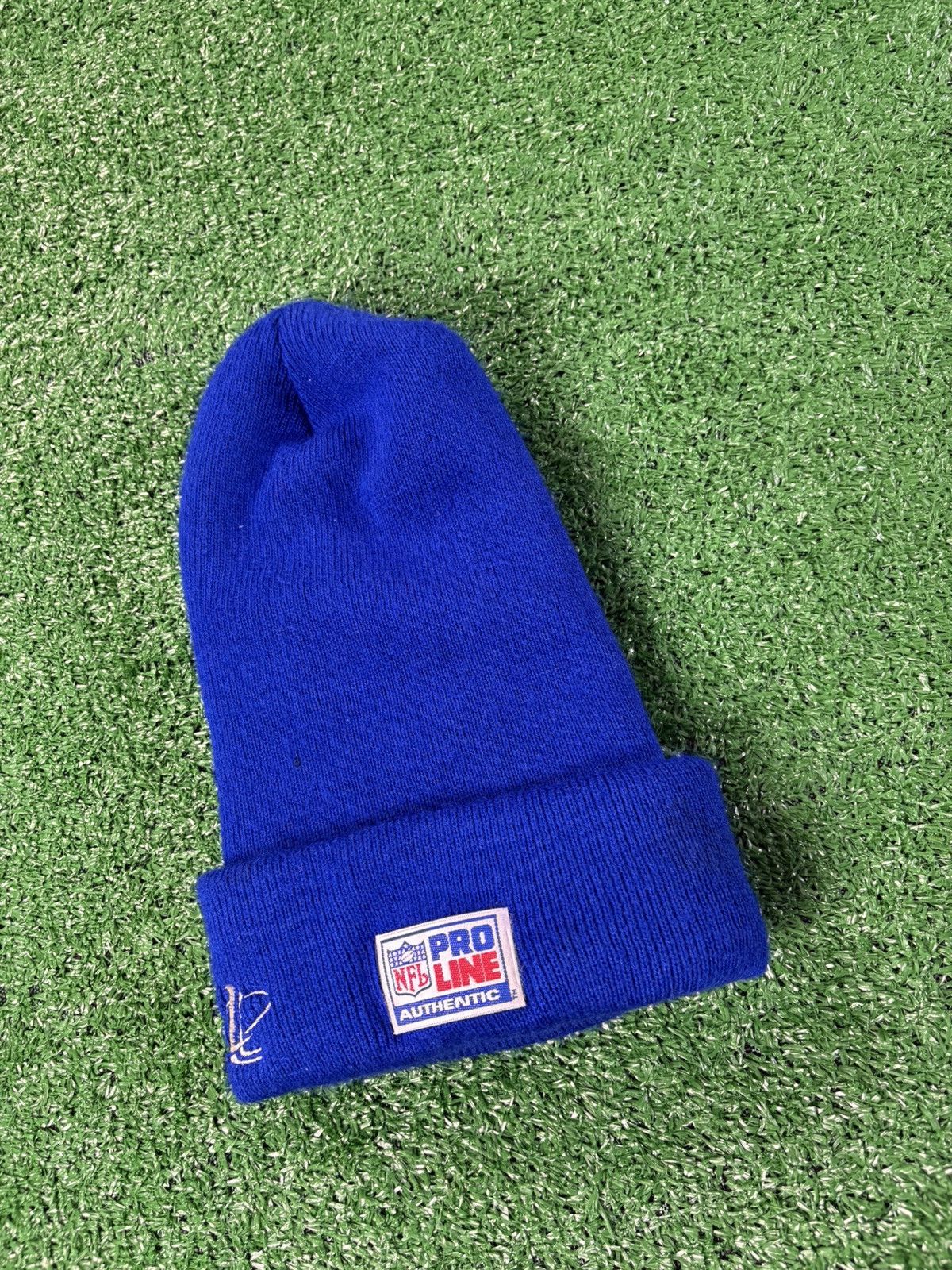 NFL × Vintage Vintage Buffalo Bills Logo Athletic Beanie Hat Size ONE SIZE - 2 Thumbnail
