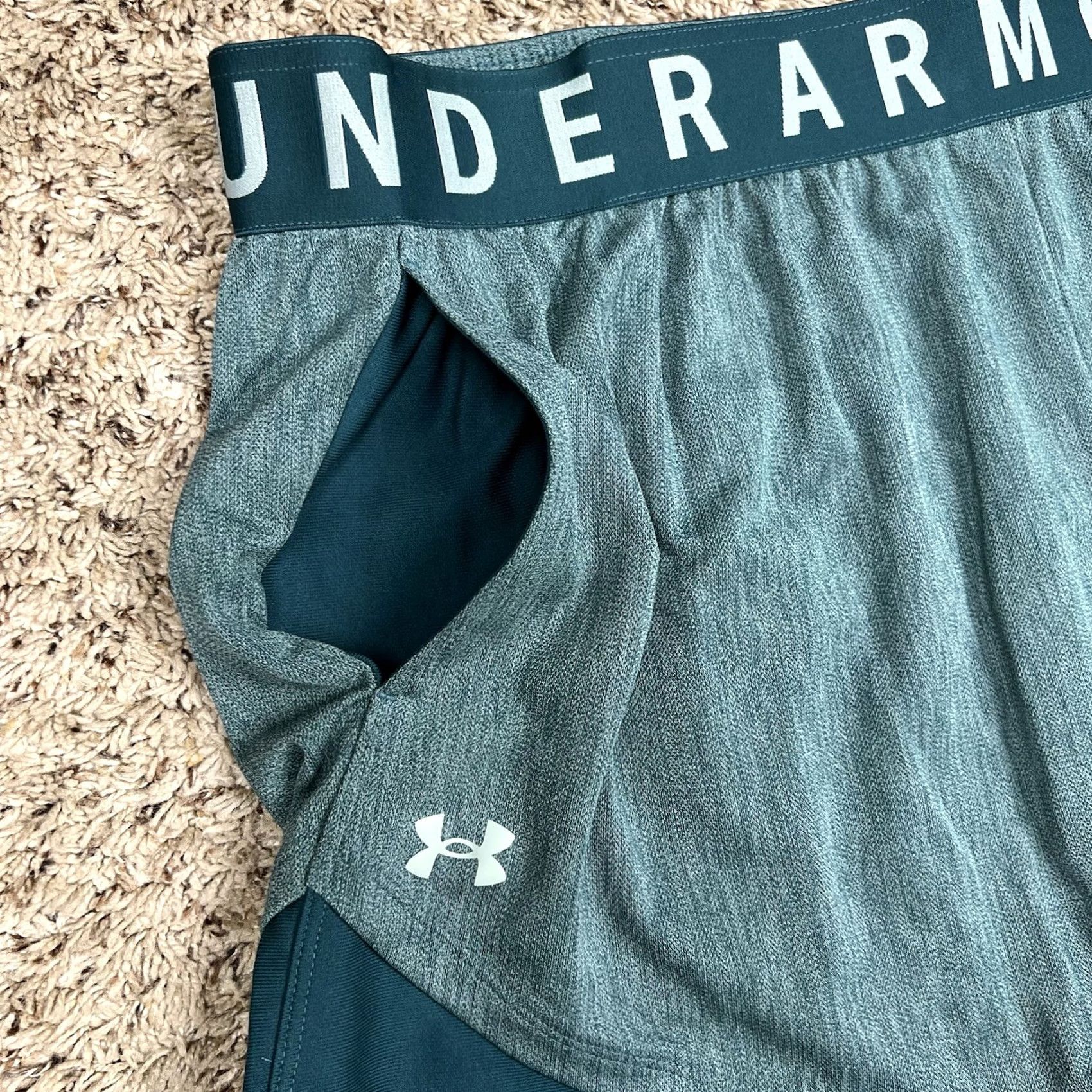 Under Armour VINTAGE? Under Armour Shorts Womens 3XL Green Lightweight Athletic Comfort Fit Size 30" / US 8 / IT 44 - 4 Thumbnail