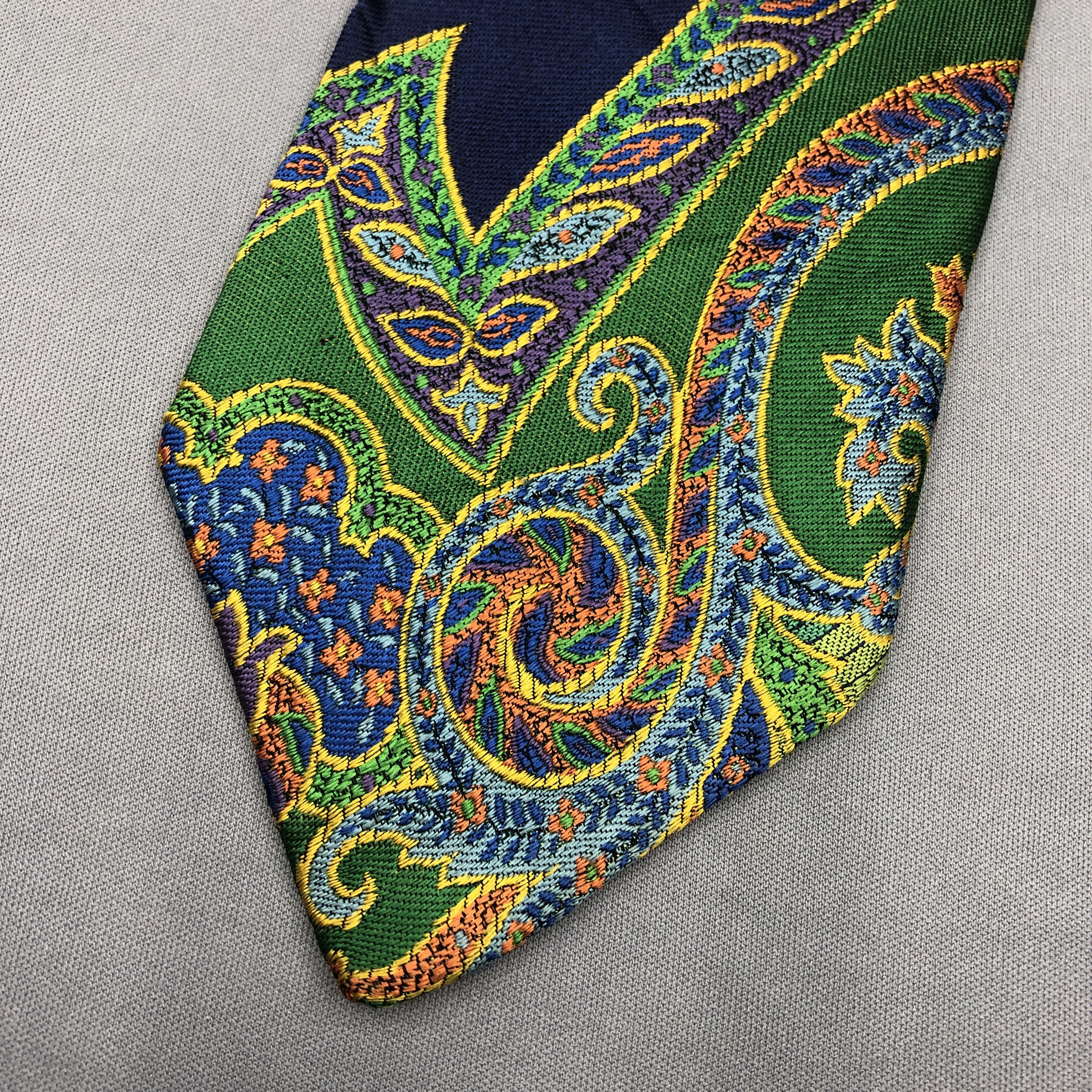 Versace Vintage Gianni Versace SILK Necktie Cravate Silk Neck Tie Size ONE SIZE - 7 Thumbnail