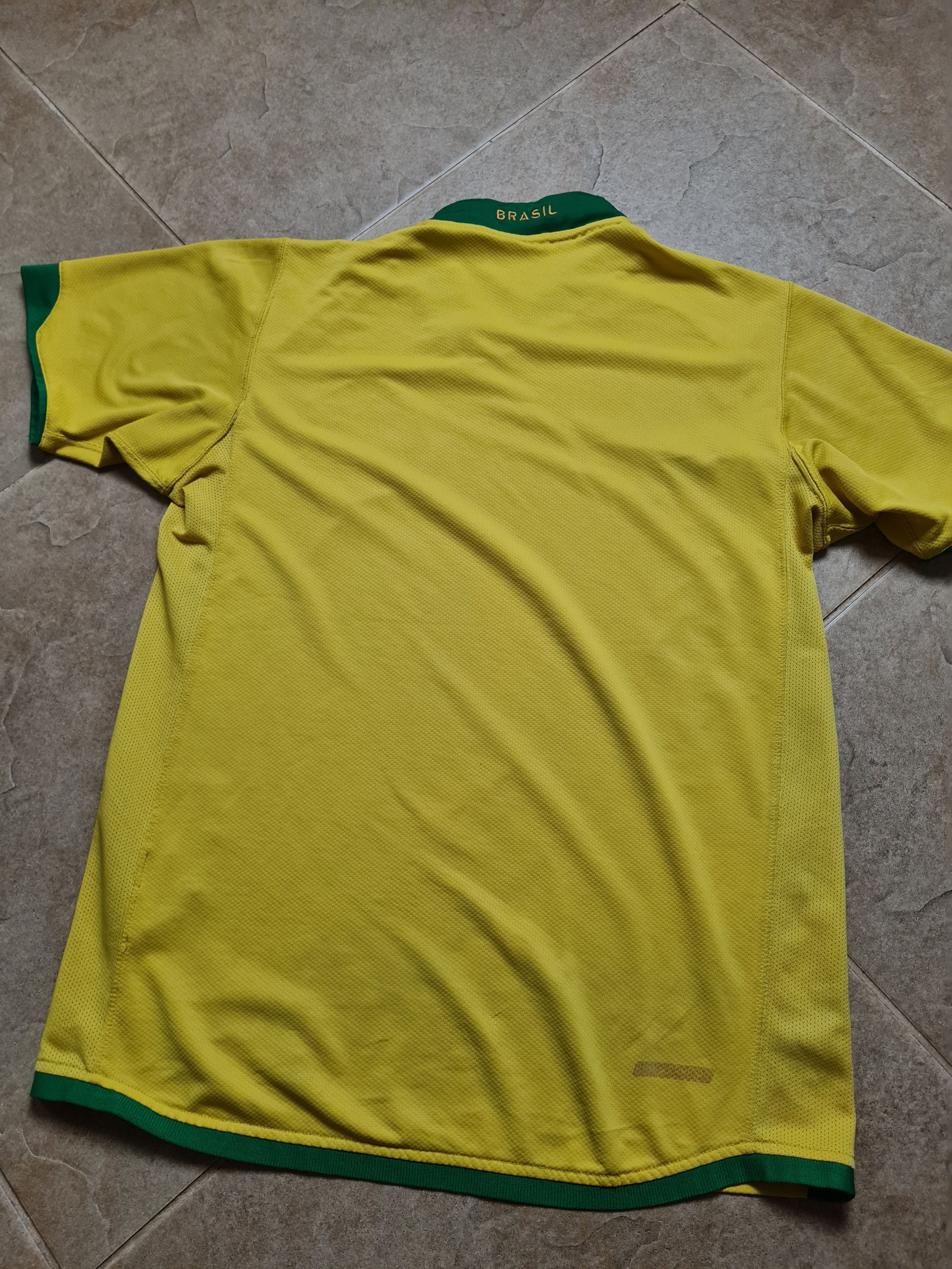 Nike Rare Soccer shirt Nike Brazil 2006-2008 Football Jersey Size US S / EU 44-46 / 1 - 14 Thumbnail