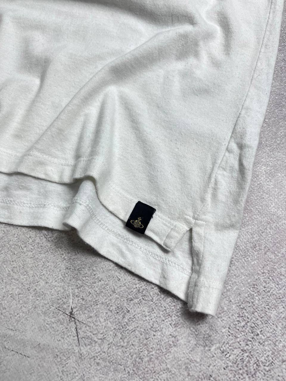 Vintage Vintage Vivienne Westwood Orb Saturn Knit Logo T-shirt L Size US L / EU 52-54 / 3 - 6 Thumbnail