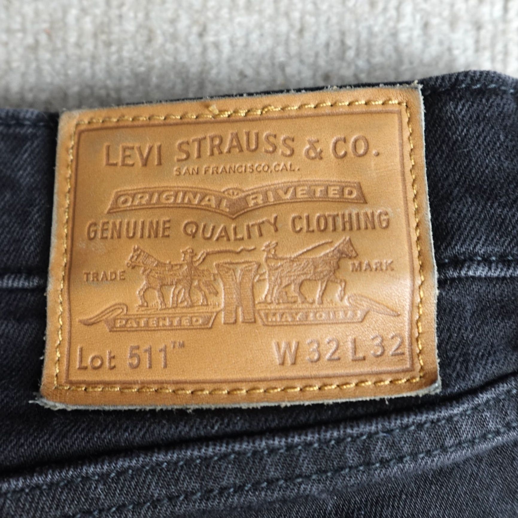 Levi's VINTAGE Levi's 511 Jeans Slim Straight 32 x 29 Black Premium Stretch Denim Men 511 Model 500 Series Size US 29 - 6 Thumbnail