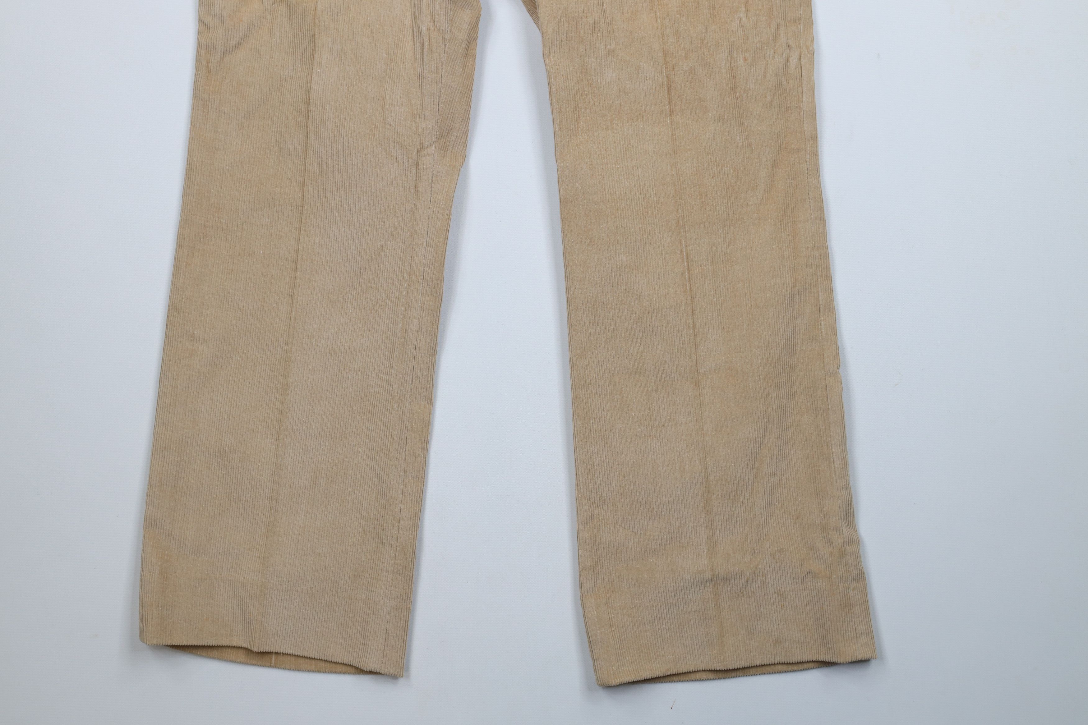 Vintage Vintage 70s Streetwear Bell Bottoms Corduroy Chino Pants Size US 36 / EU 52 - 4 Thumbnail