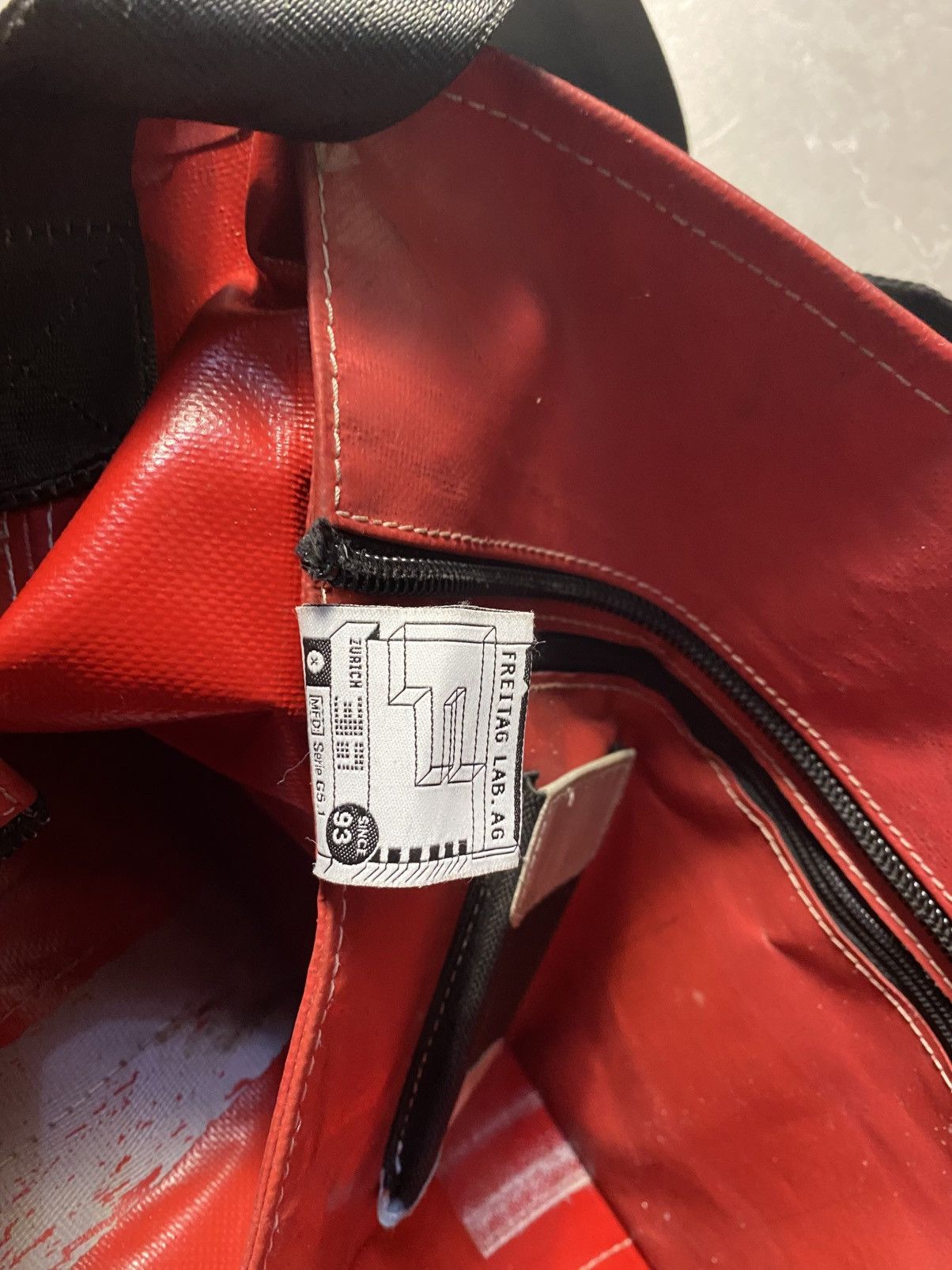 Freitag Freitag F202 Leland Tote Bag Red White Upcycled Truck Tarp Size ONE SIZE - 10 Thumbnail