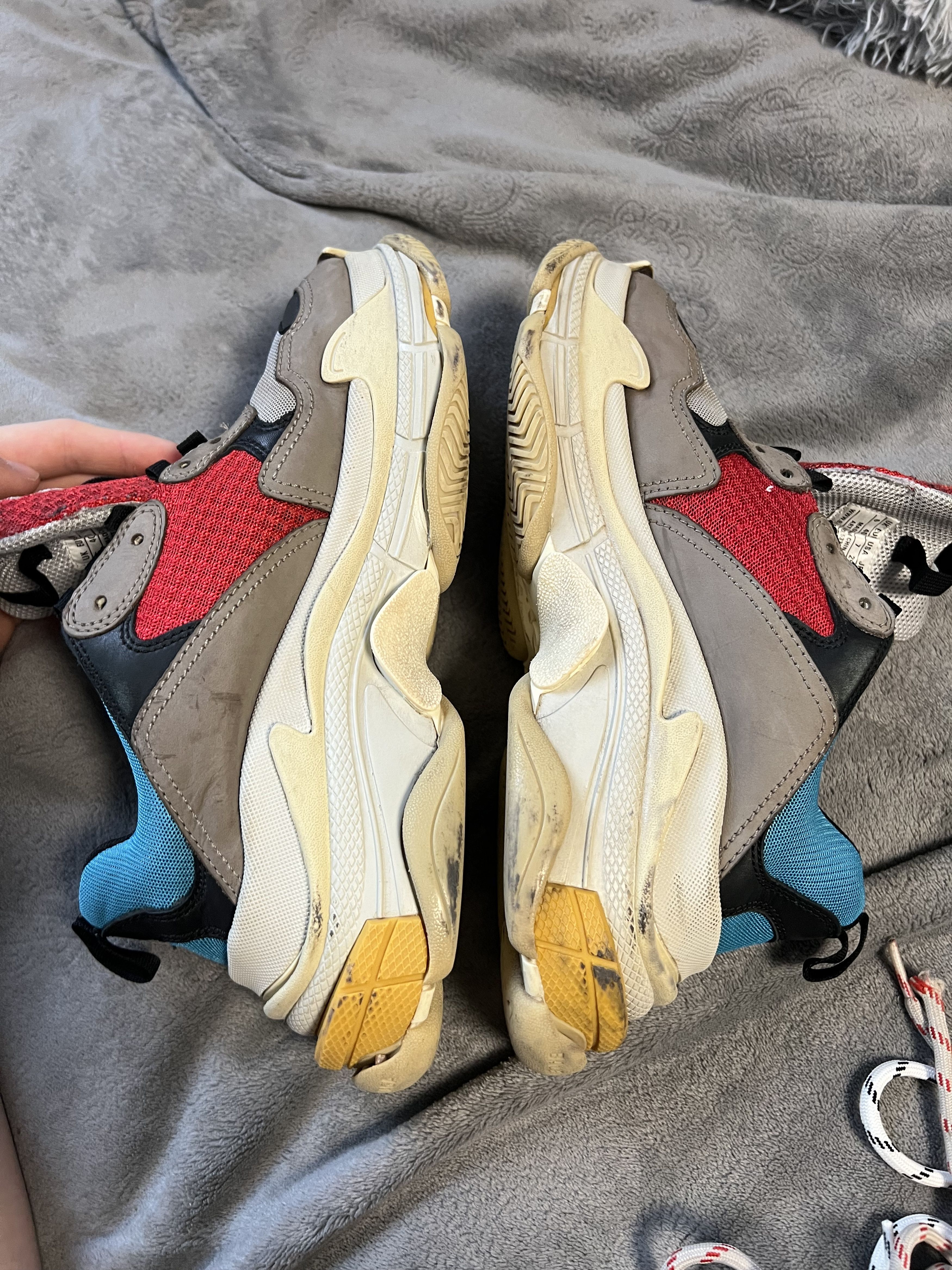 Balenciaga Balenciaga triple S Size US 7 / EU 40 - 8 Thumbnail