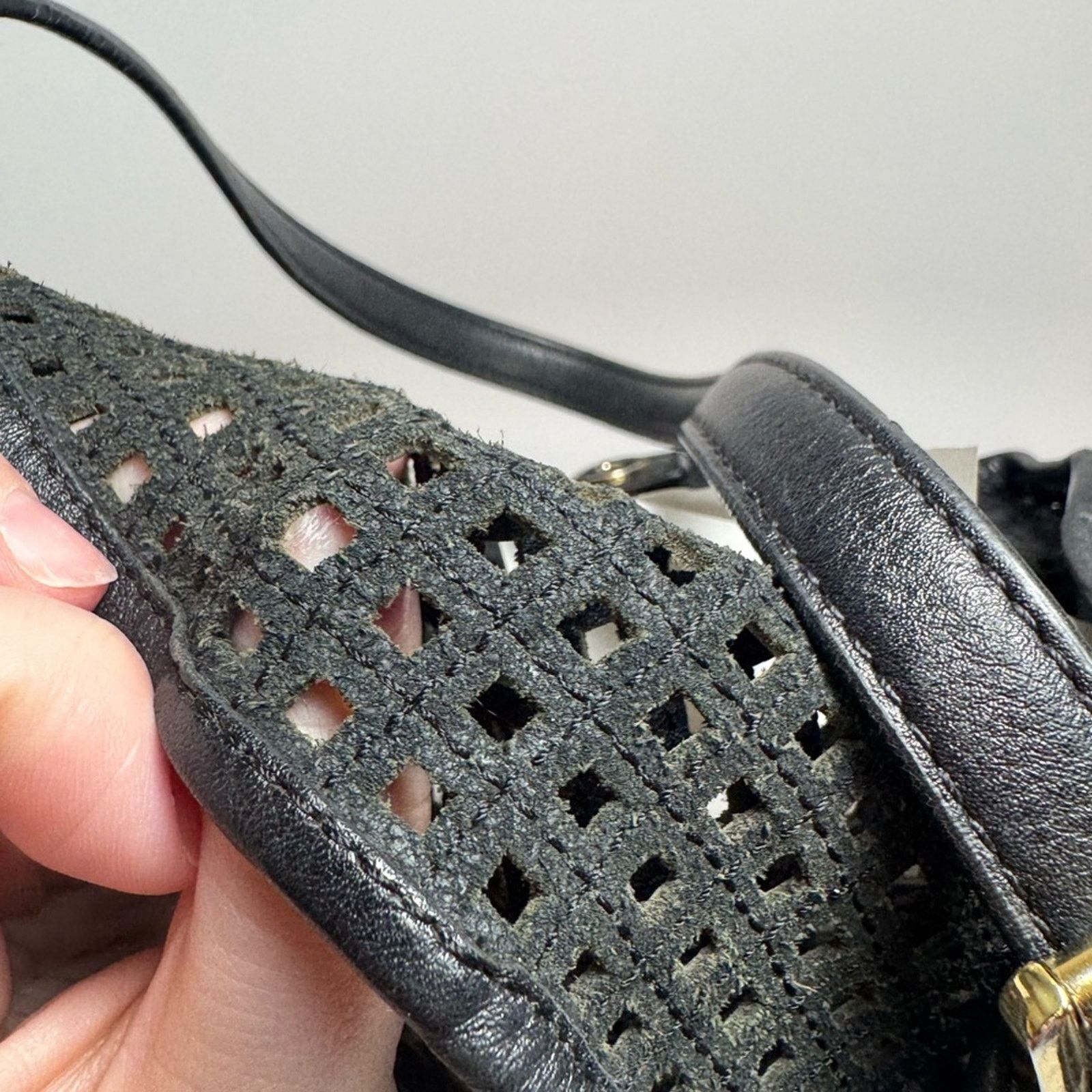 Michael Kors Michael Kors Bridget Black Leather Large Perforated Tote Bag Size ONE SIZE - 9 Thumbnail