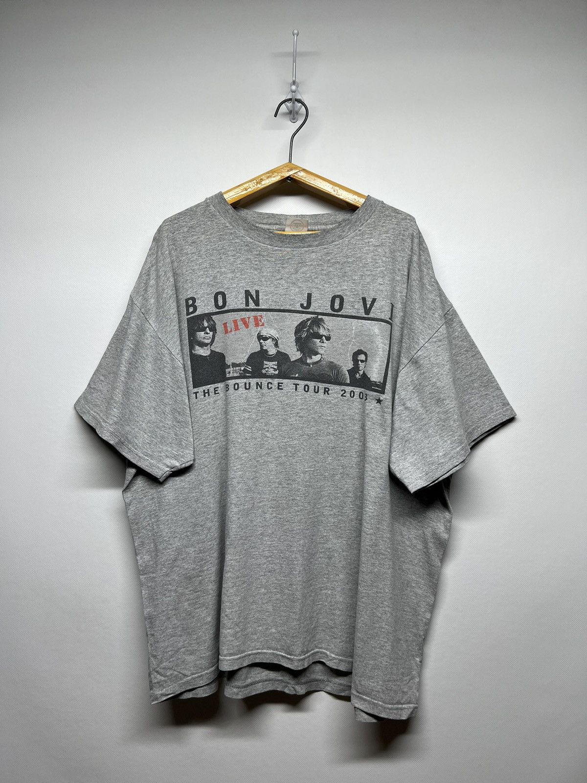 Band Tees × Bon Jovi Vintage 2004 Faded Bon Jovi World The Bounce Tour T-Shirt Size US XL / EU 56 / 4 - 4 Thumbnail