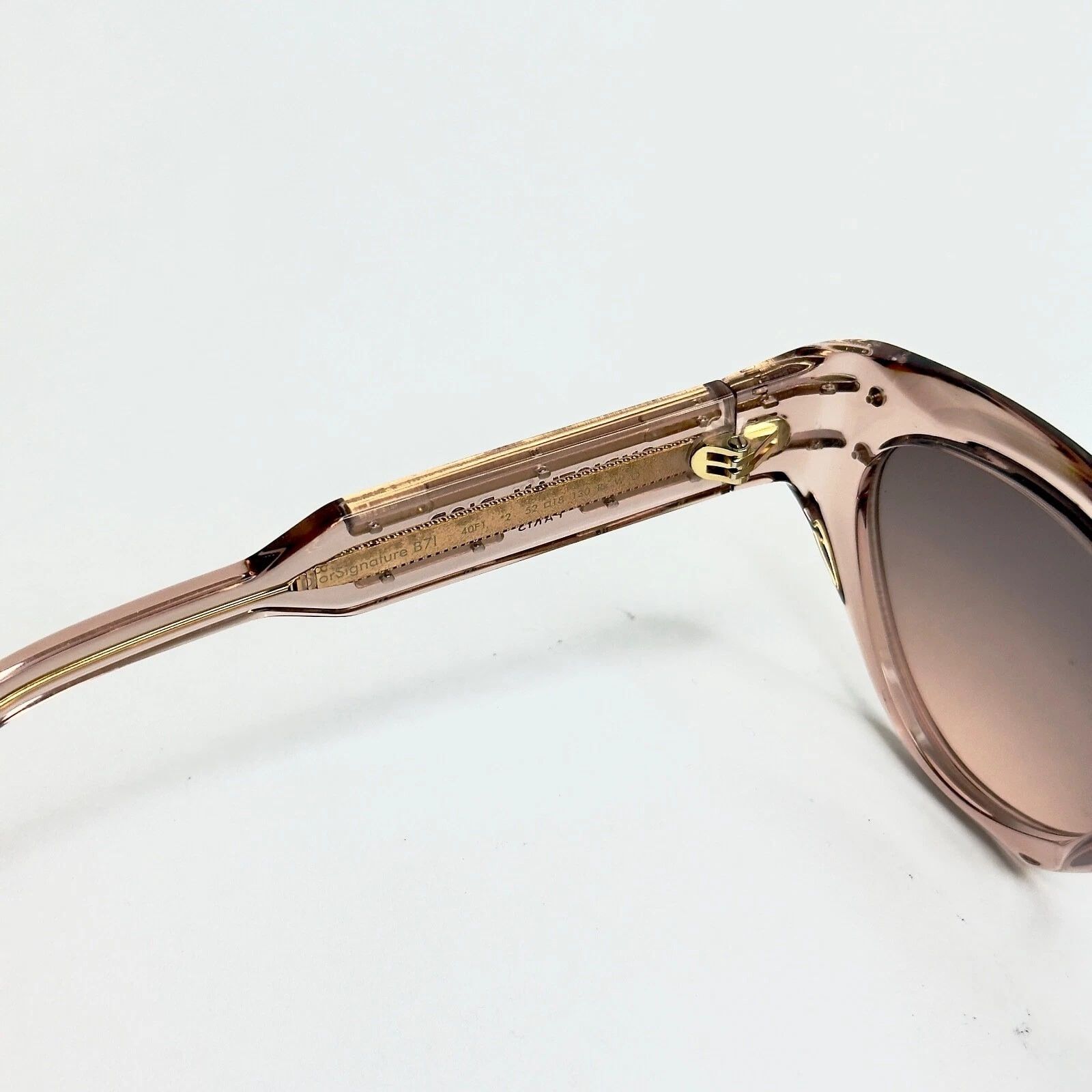 Christian Dior Monsieur CHRISTIAN DIOR SIGNATURE Nude DIORSIGNATURE B7I CD40130I Size ONE SIZE - 2 Thumbnail