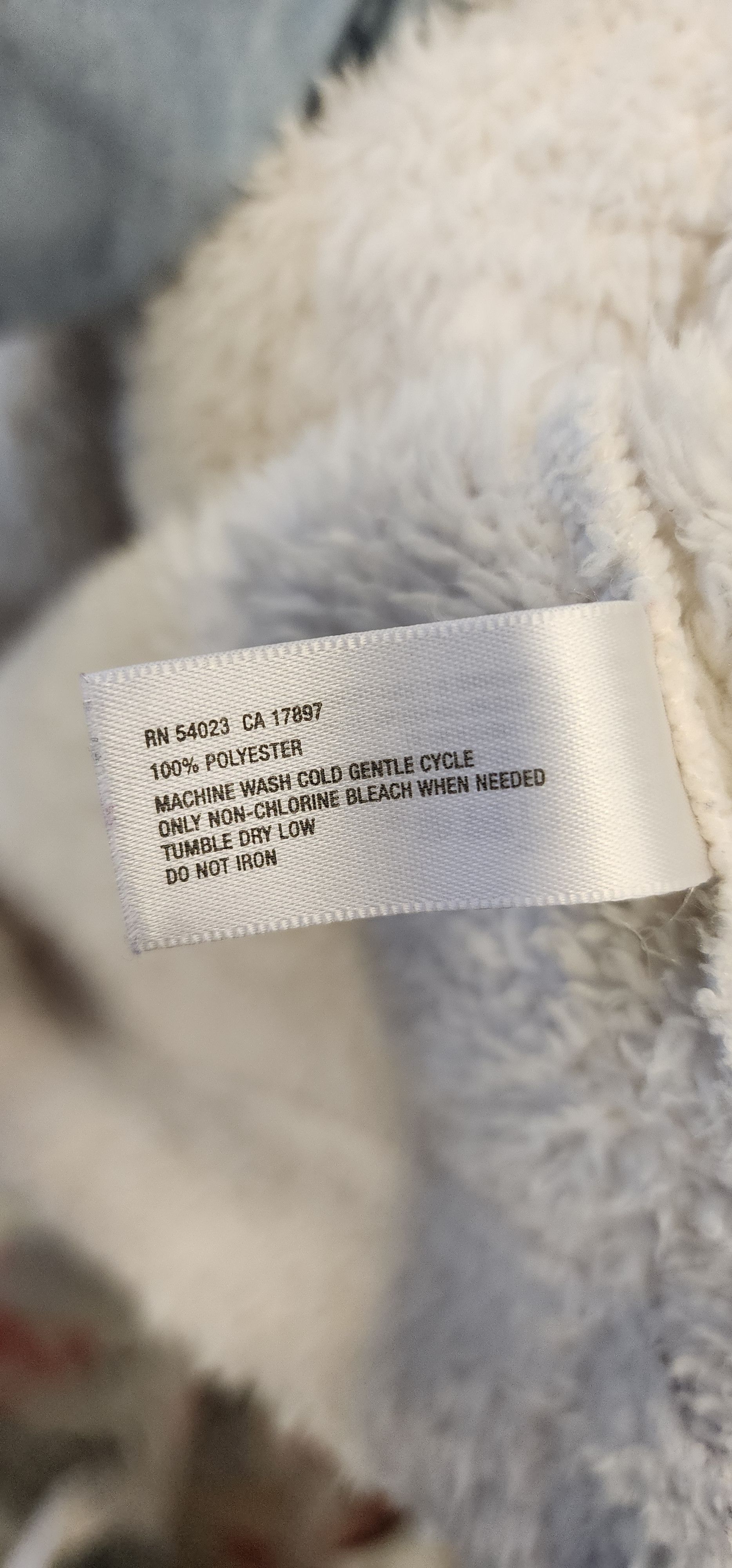 Gap GAP Body Fuzzy Cozy Holiday Off White Cowlneck Sweater XS Size XS / US 0-2 / IT 36-38 - 4 Thumbnail