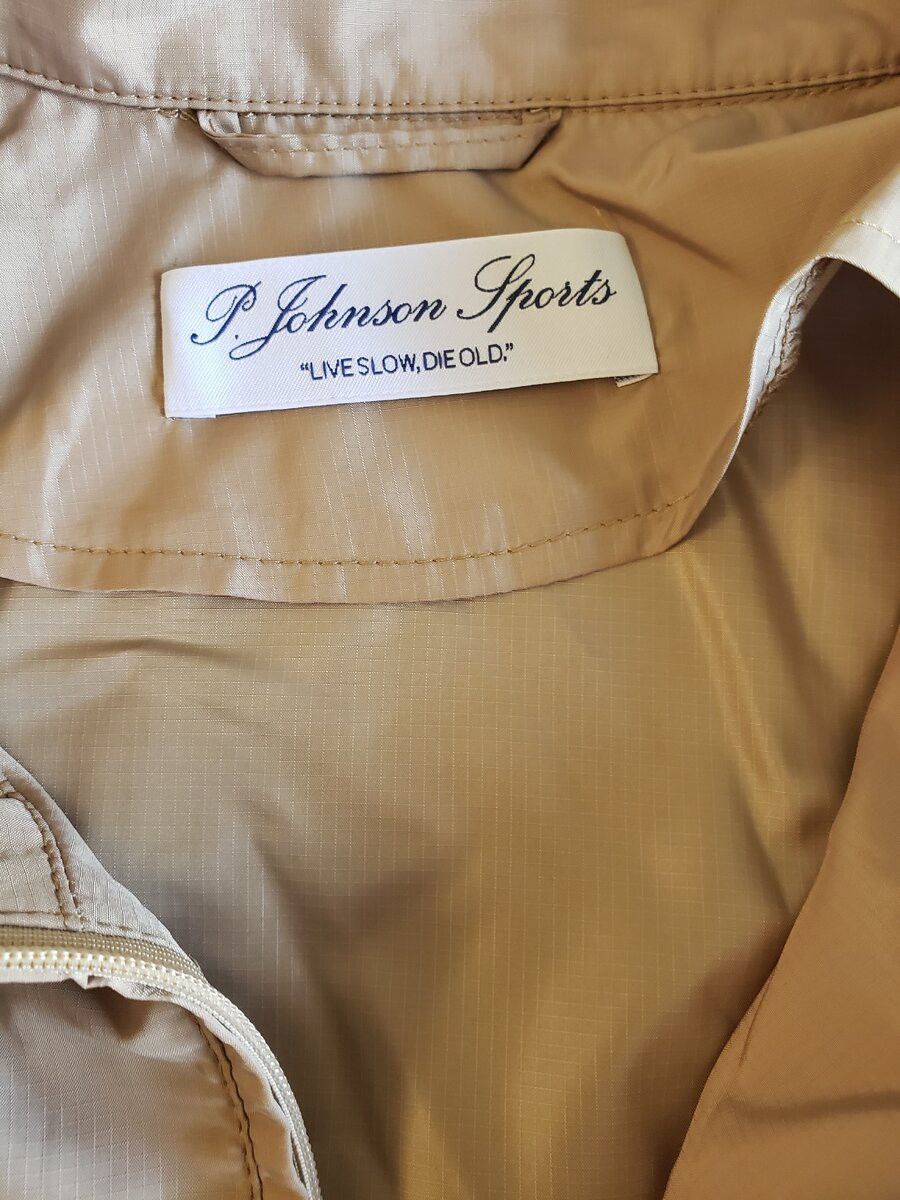 P. Johnson P. Johnson Champagne Quarter Zip - size medium Size US M / EU 48-50 / 2 - 3 Thumbnail