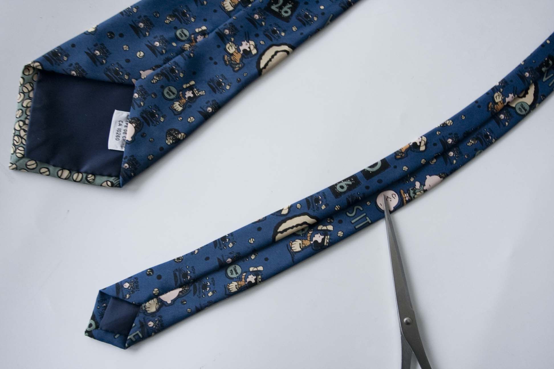 Peanuts × Vintage Charlie Brown Peanuts Tie Dark Blue Size ONE SIZE - 3 Thumbnail