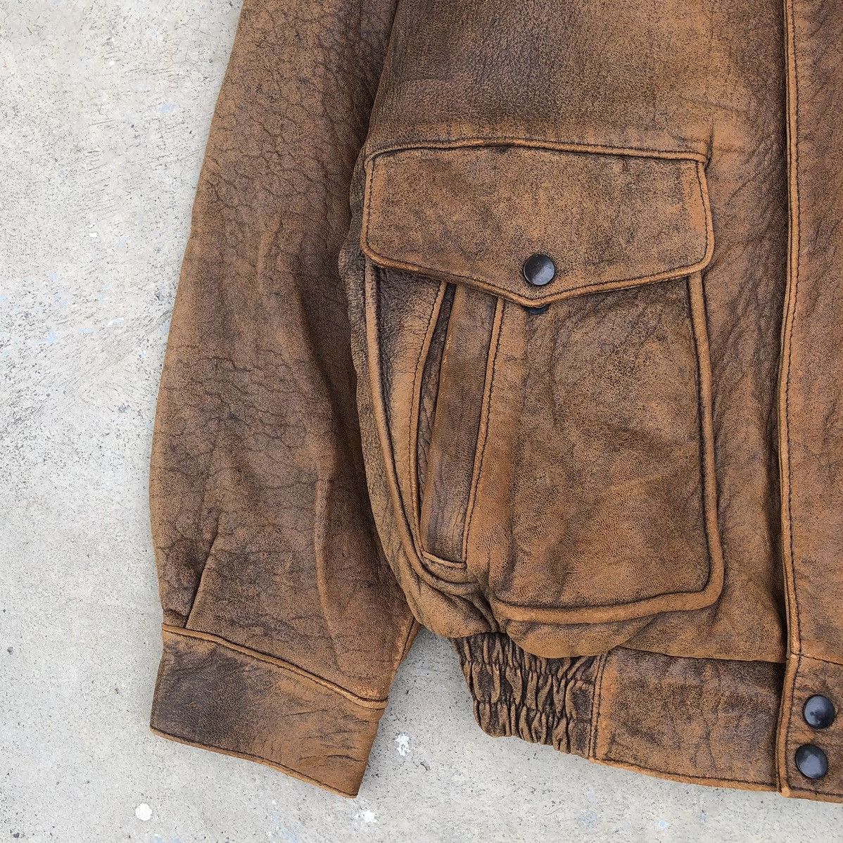 Vintage Vintage Reno Styled In France Leather Bomber Jacket Size US M / EU 48-50 / 2 - 3 Thumbnail