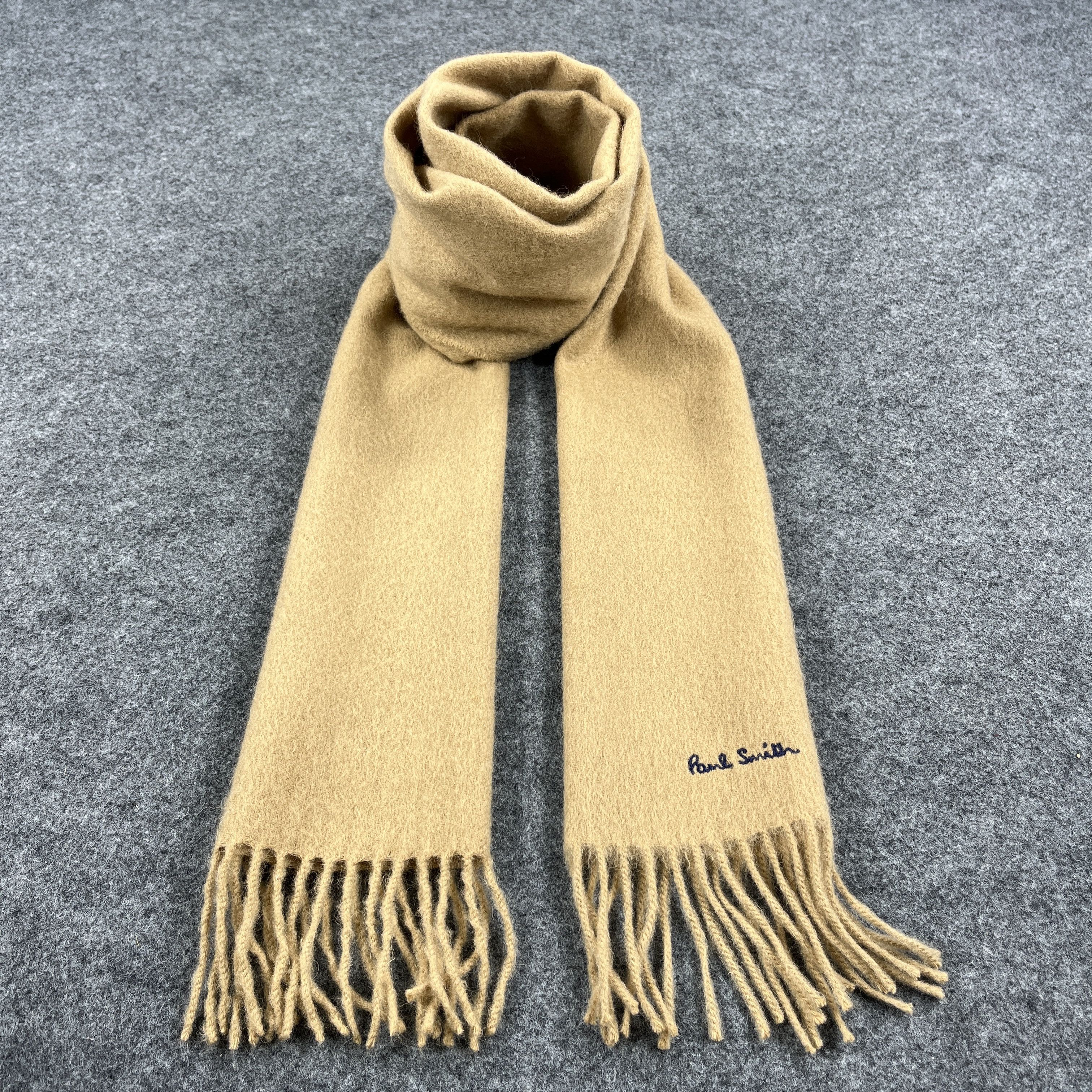 Paul Smith Scarf / Muffler / Neckwear T1180