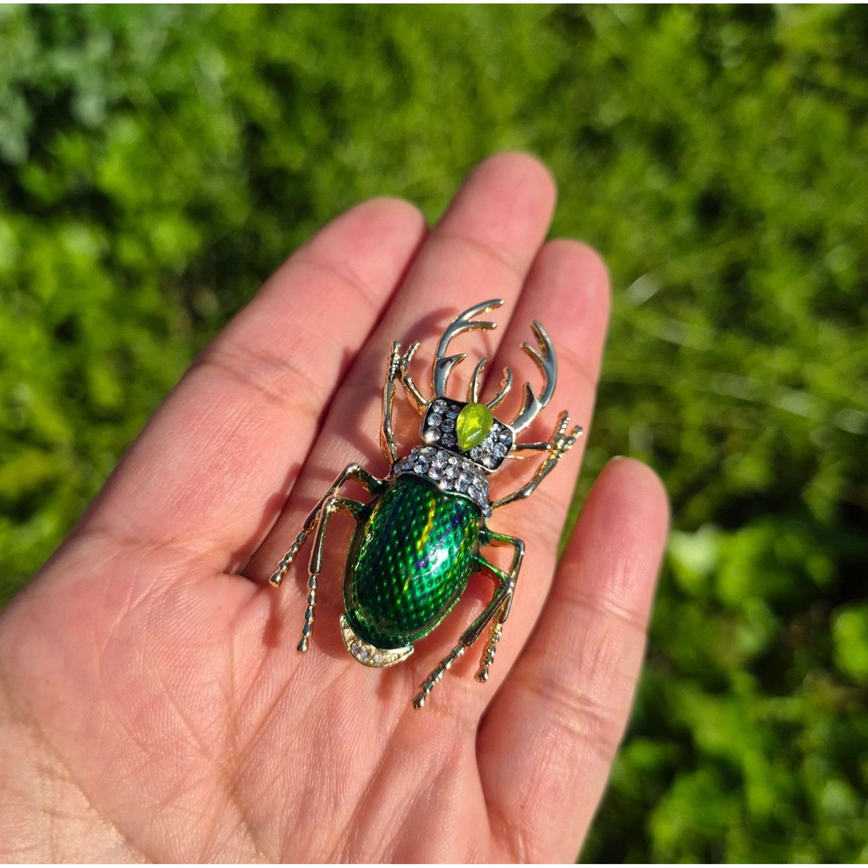 Other ⭐Vintage Style Gold Tone Green Beetle Bug Insect Animal Crys Size ONE SIZE - 3 Thumbnail