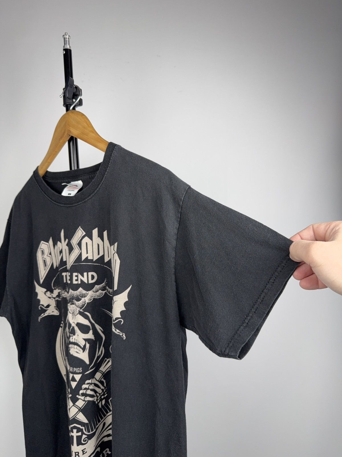 Black Sabbath 2016 Black Sabbath The End World Tour Skull Metal T-Shirt Size US L / EU 52-54 / 3 - 7 Thumbnail