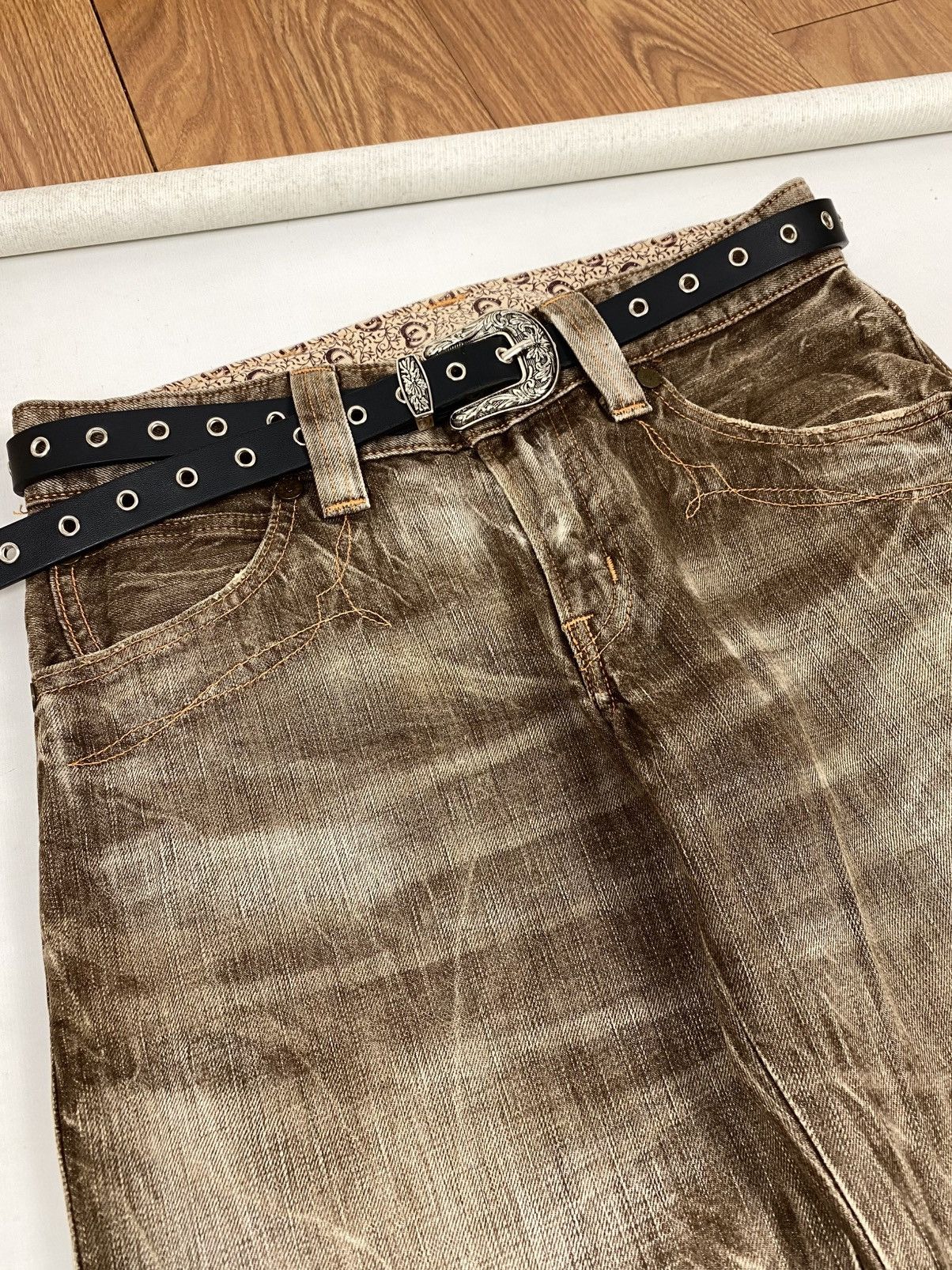 Edwin RARE ‼️ VTG EDWIN BLUE TRIP CRAZY FADED BROWN FLARE JEANS Size US 30 / EU 46 - 8 Thumbnail