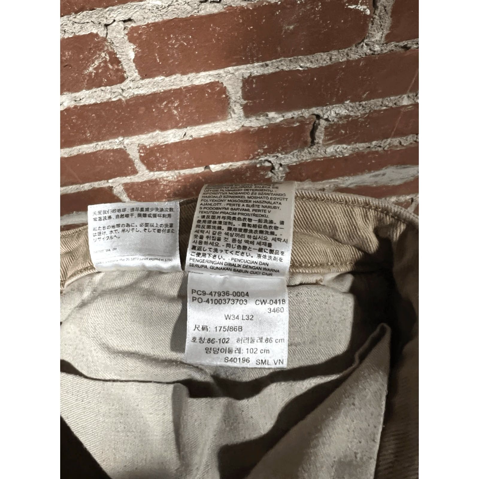 Levi's Levi's Mens Cargo Pants Brown 34 x 32 Regular Inseam 32 Pants Men Brown Cargo Levis 34 32 Mens Size US 34 / EU 50 - 4 Thumbnail