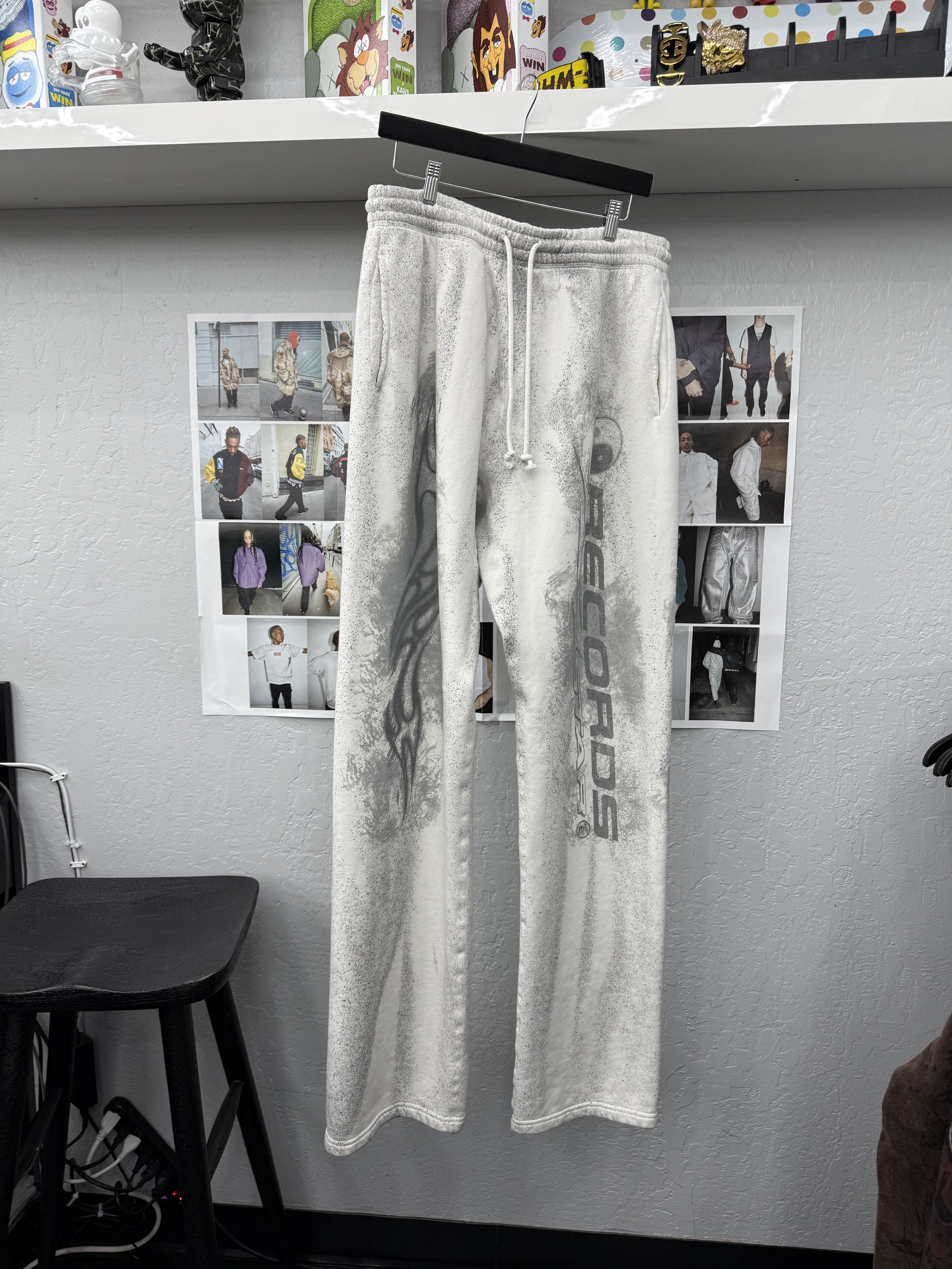HELLSTAR Stacked Sweatpants Graffiti Size US 36 / EU 52 - 2 Thumbnail