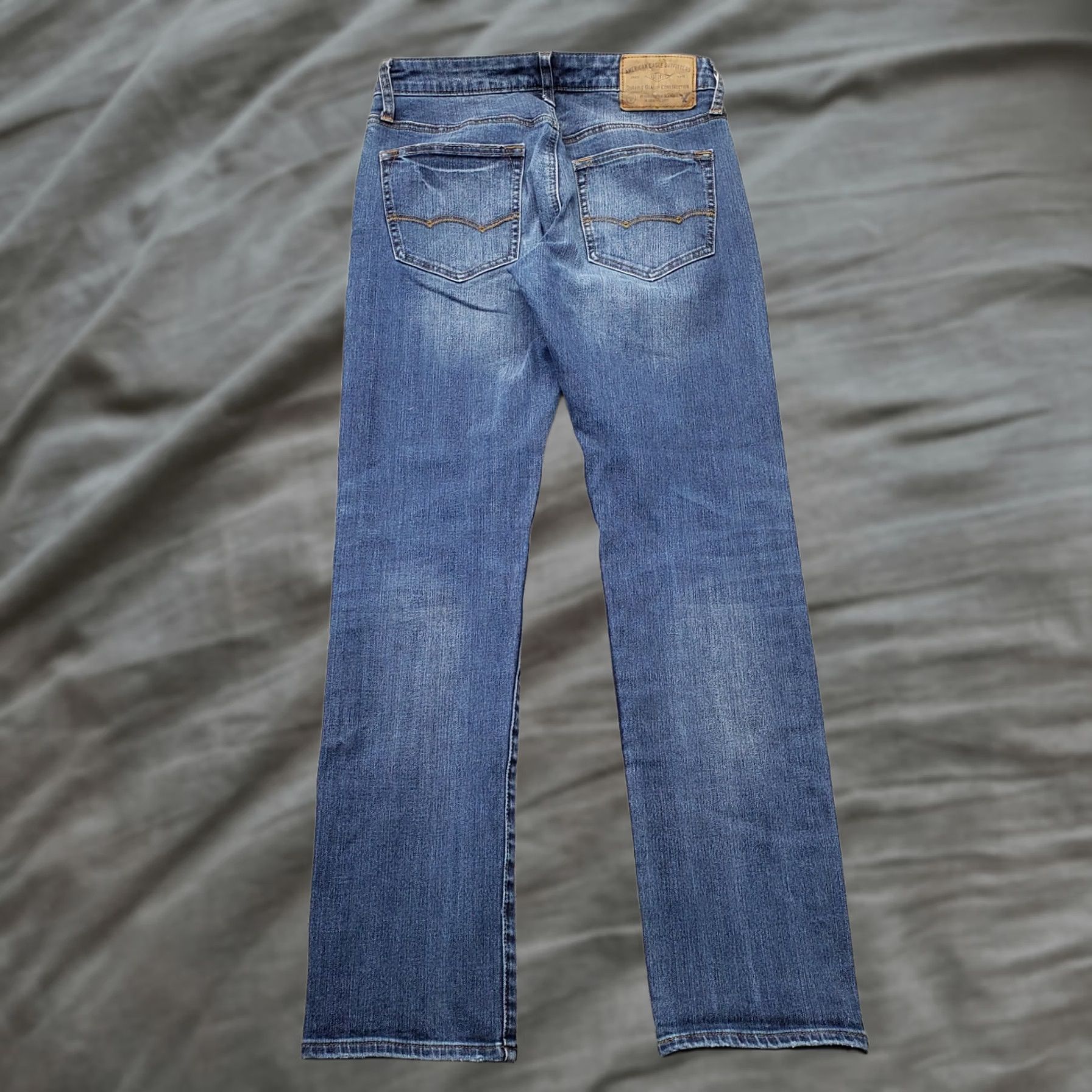 American Eagle Outfitters American Eagle Jeans Mens 28x30 Blue Denim 360 Extreme Flex Slim Fit Skinny Leg Mens Size 28 Blue Denim 360 Extreme Flex Slim Fit Skinny Leg Size US 28 / EU 44 - 1 Thumbnail
