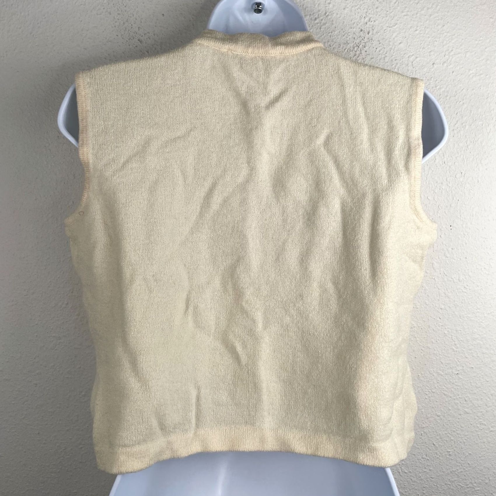 St. John VINTAGE St John Shirt Womens Cropped Sleeveless Wool Knit Cream White Size S 2001 Size S / US 4 / IT 40 - 5 Thumbnail
