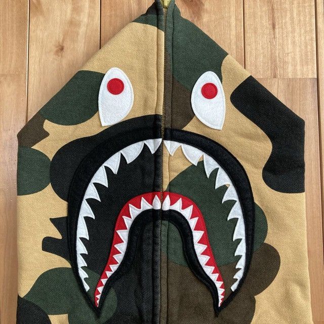 Bape BAPE Giant Shark full zip hoodie 1st camo yellow APE Size US M / EU 48-50 / 2 - 4 Thumbnail