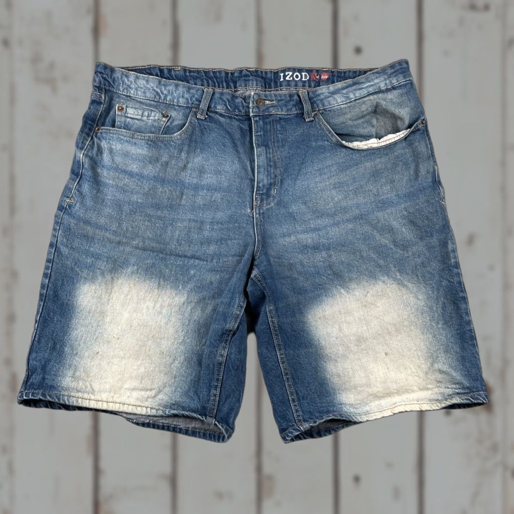 Izod VINTAGE IZOD Denim Jean Shorts Jorts 42 Regular Inseam 11” Blue Mens 90s Streetwear Baggy Y2k EUC Size US 42 / EU 58 - 1 Thumbnail