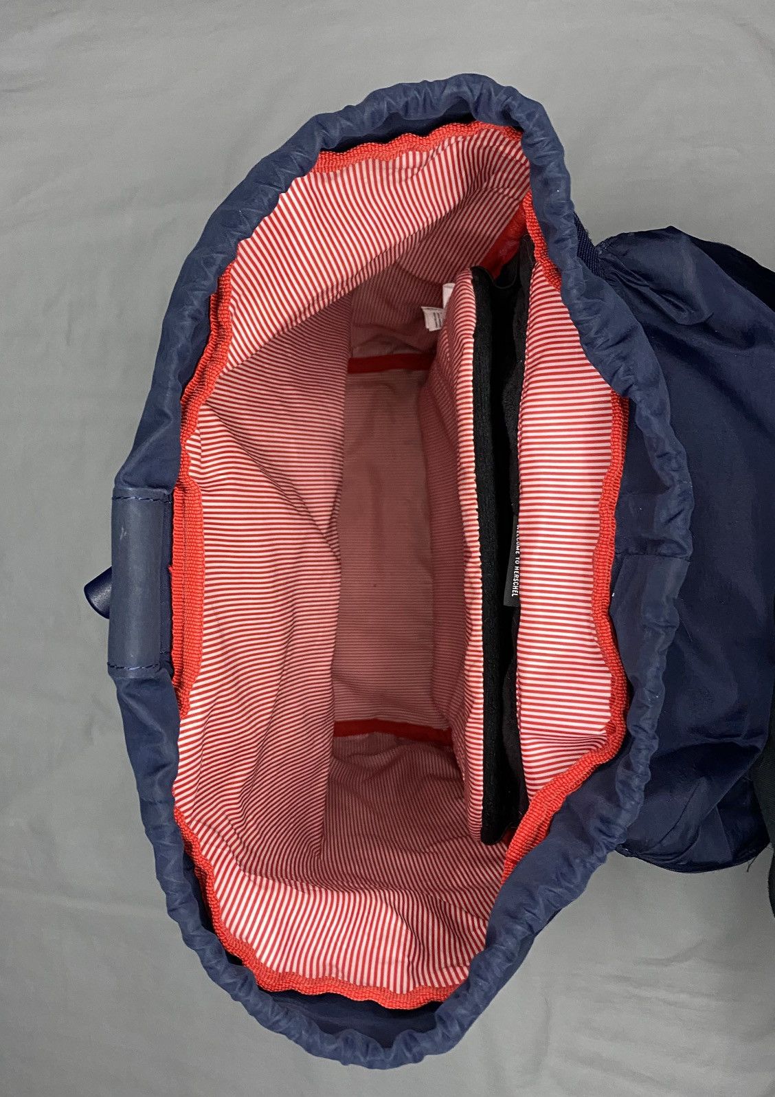 Herschel Supply Co. Herschel Retreat Backpack Navy Classic Laptop School Bag Size ONE SIZE - 5 Thumbnail