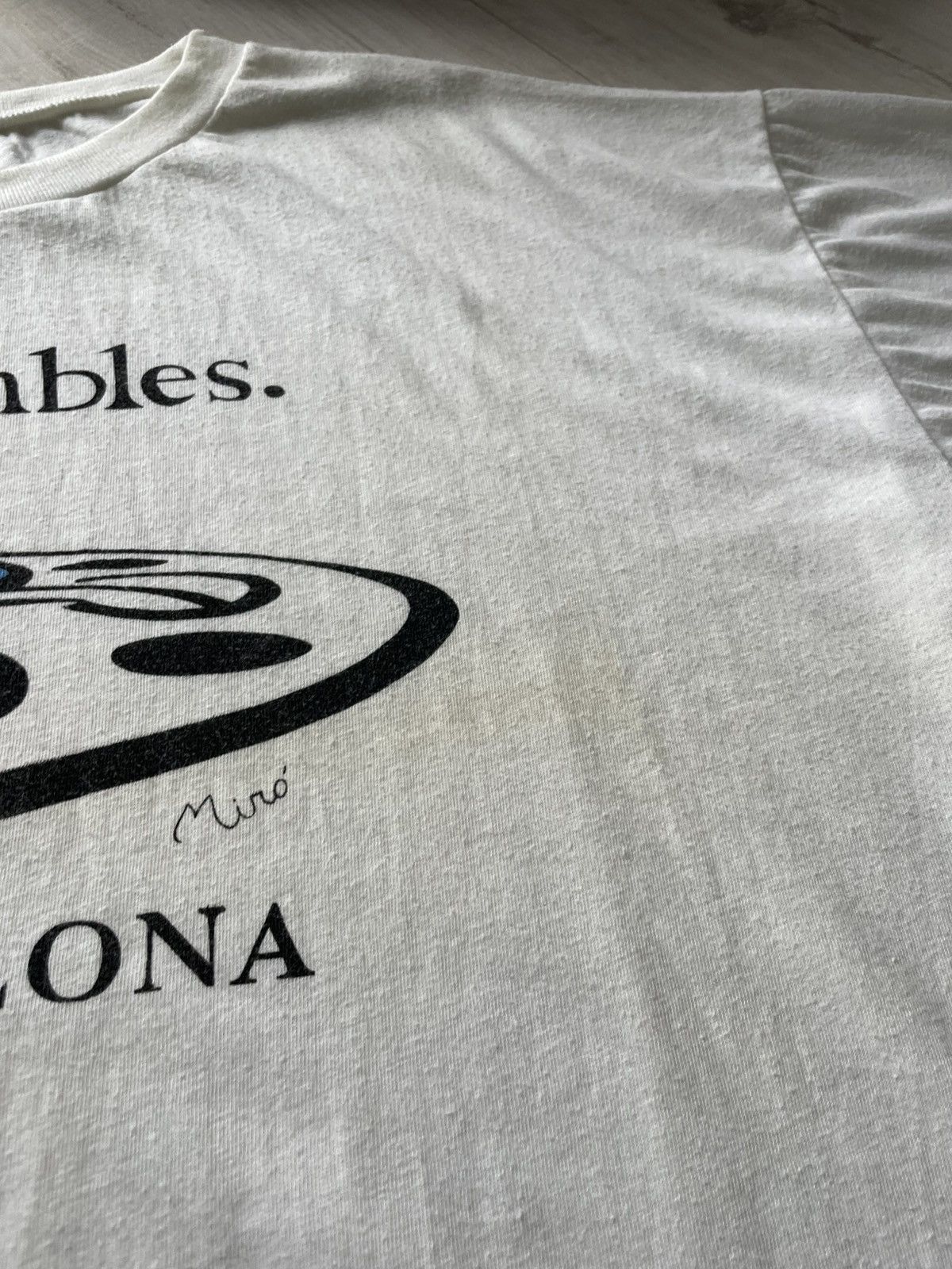 Vintage Vintage 1992 Joan Miro Art Olympics Game T-Shirt RARE Spain Size US XL / EU 56 / 4 - 5 Thumbnail
