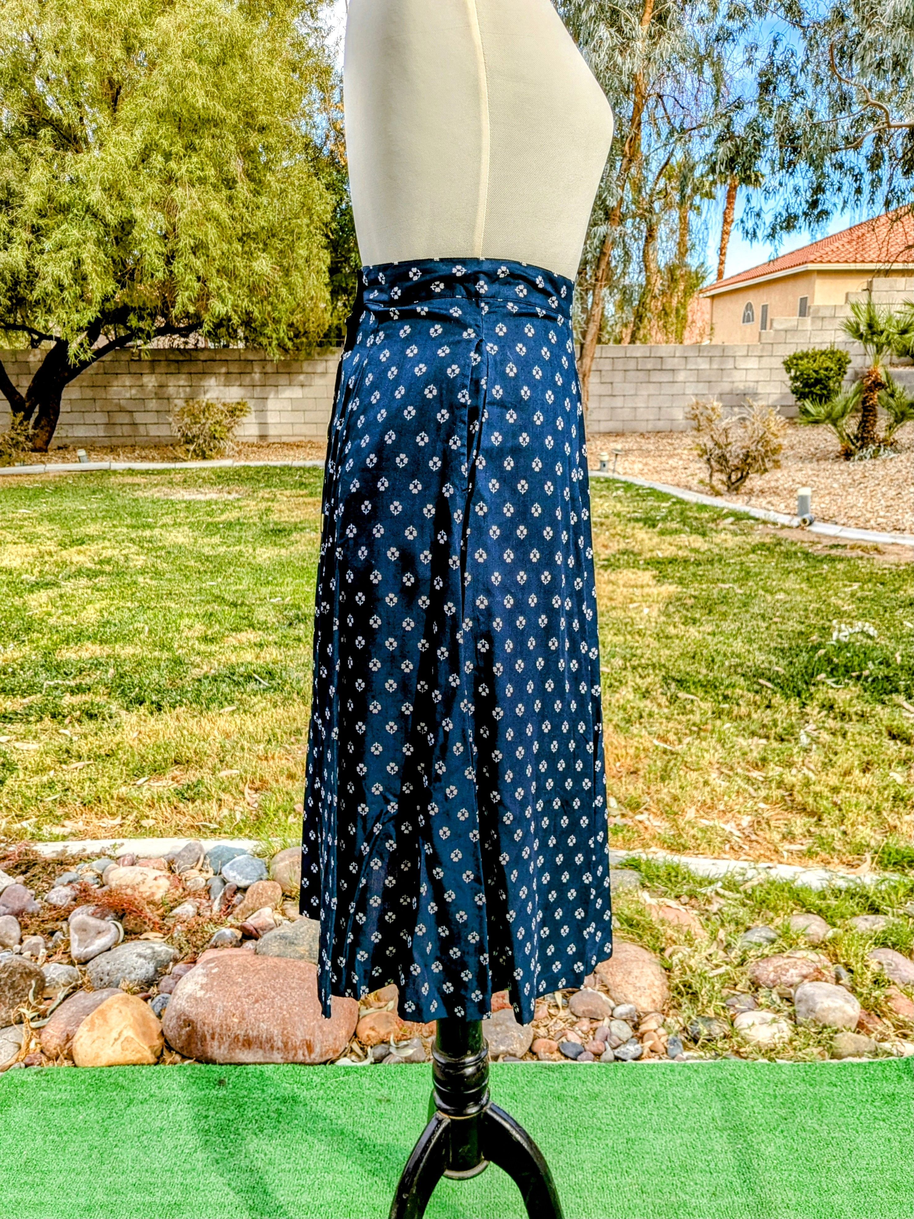 Esprit Vintage ESPRIT Retro Flower Print Button Down Maxi Skirt Size 26" / US 2 / IT 38 - 3 Thumbnail