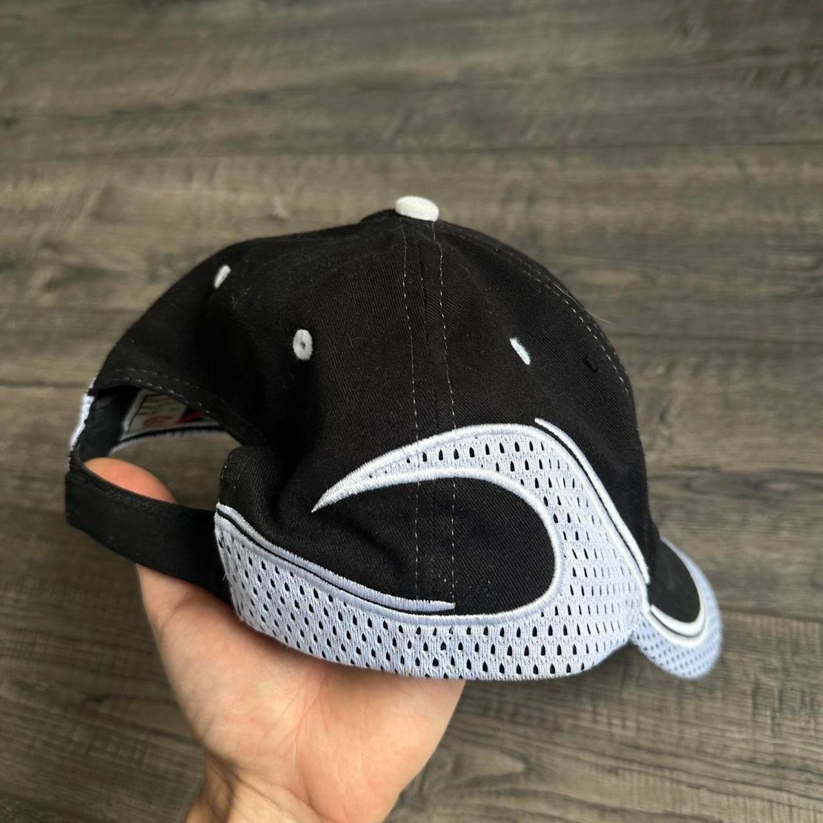 Vintage Vintage Y2K 00s Sporty Baseball Star Embroidered Flame Hat Size ONE SIZE - 8 Thumbnail