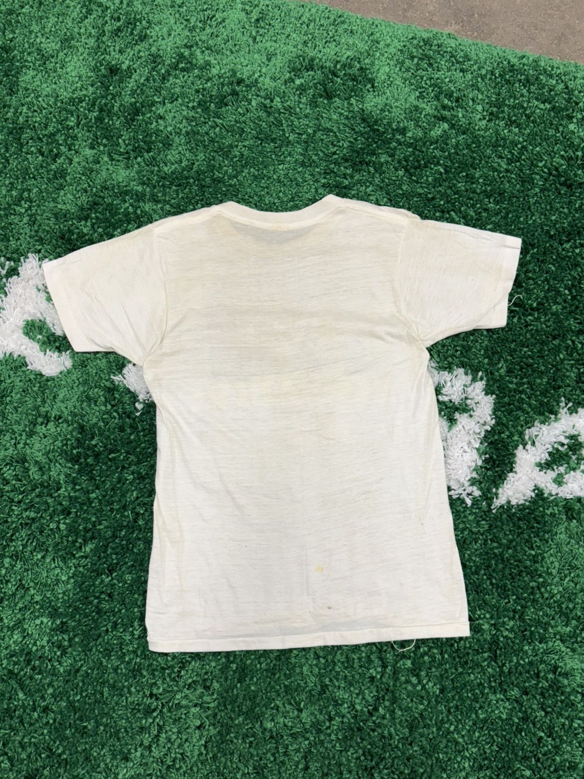 Vintage Grail 70s "Kiss Alive" Single Stitch Destroyed Tee Medium Size US M / EU 48-50 / 2 - 11 Thumbnail