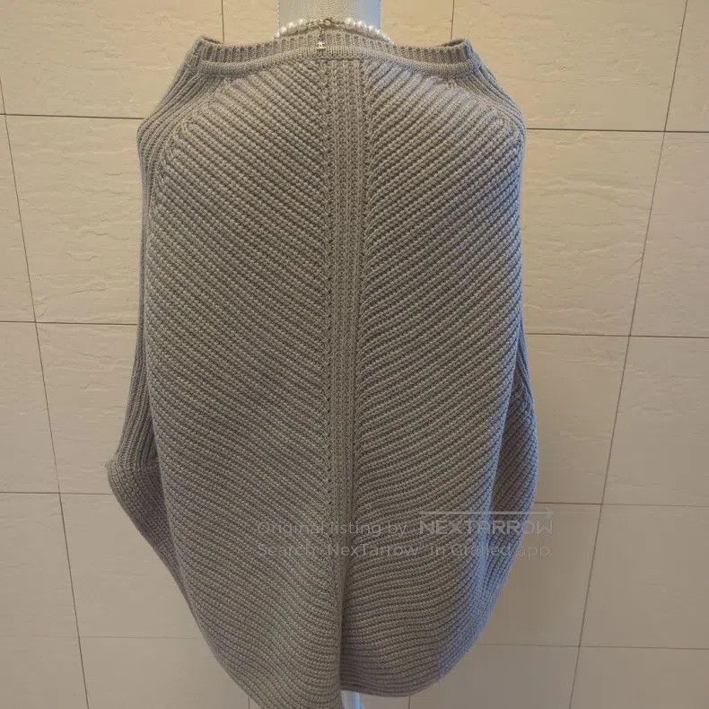 Loro Piana Loro Piana Baby cashmere cloak Size M / US 6-8 / IT 42-44 - 5 Thumbnail