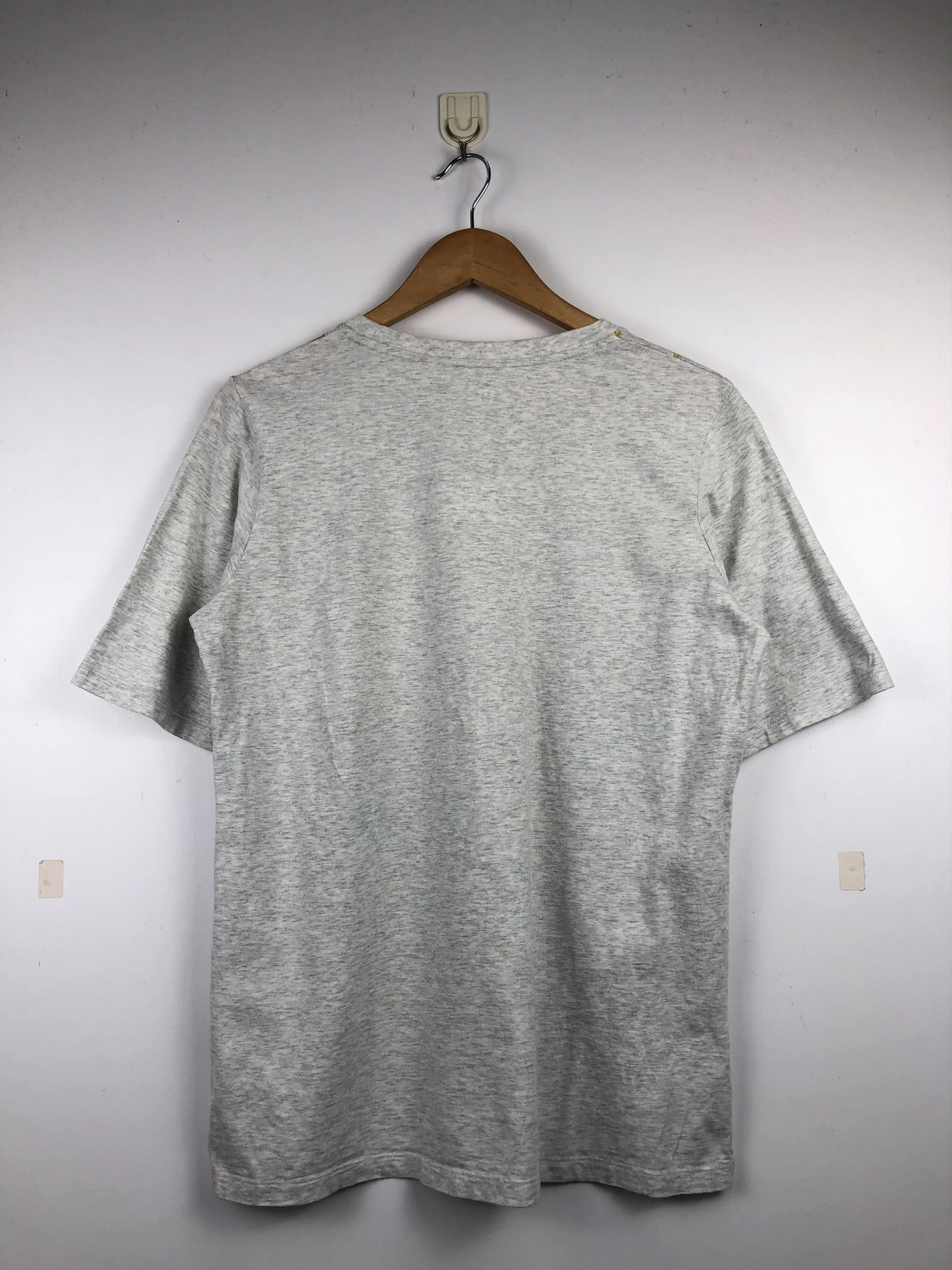 Uniqlo Vintage Uniqlo Lady Oscar The Rose Of Versailles Tees TA0345 Size US L / EU 52-54 / 3 - 3 Thumbnail