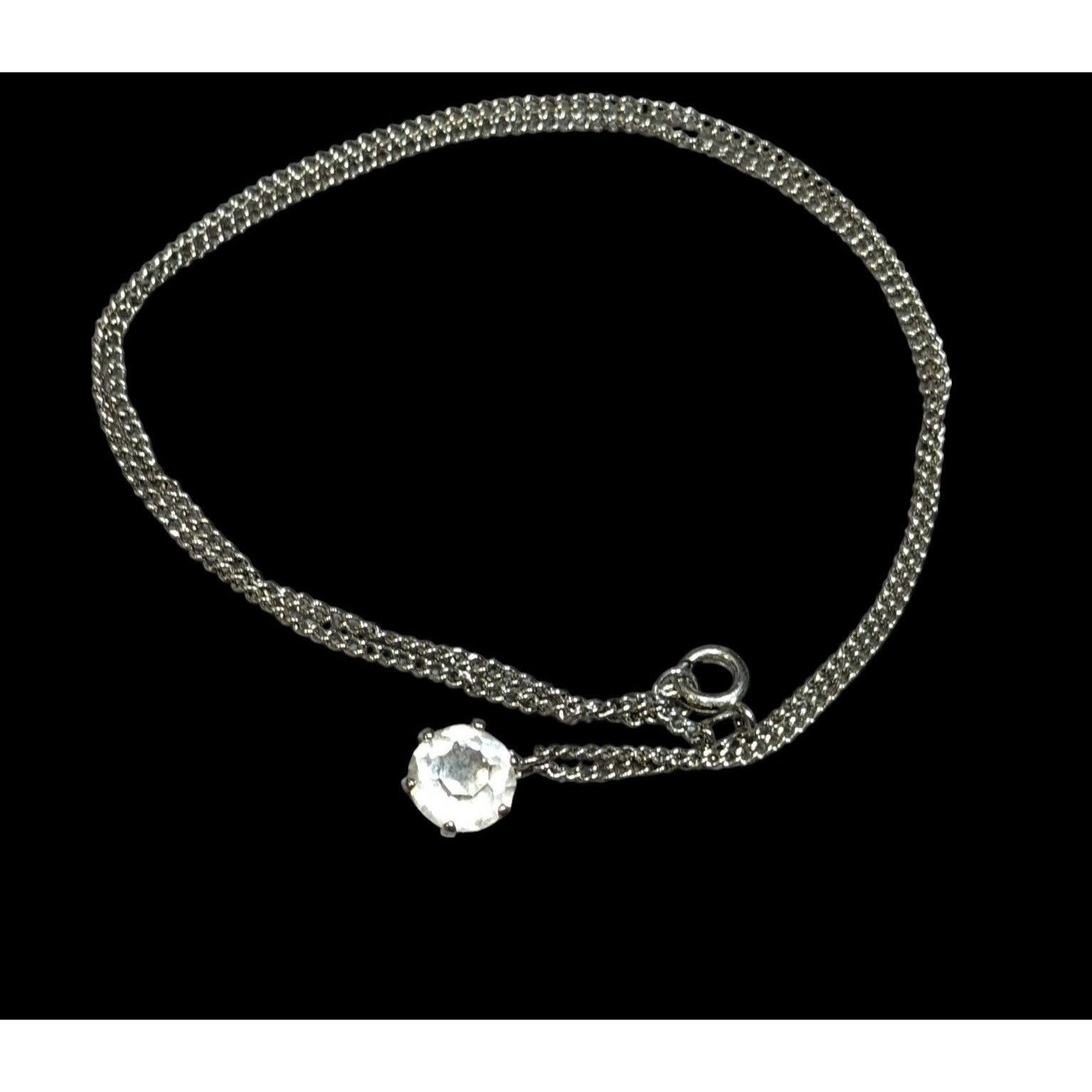 Other Minimalist Clear Gemmed Silver Tone Pendant Necklace Size ONE SIZE - 1 Thumbnail