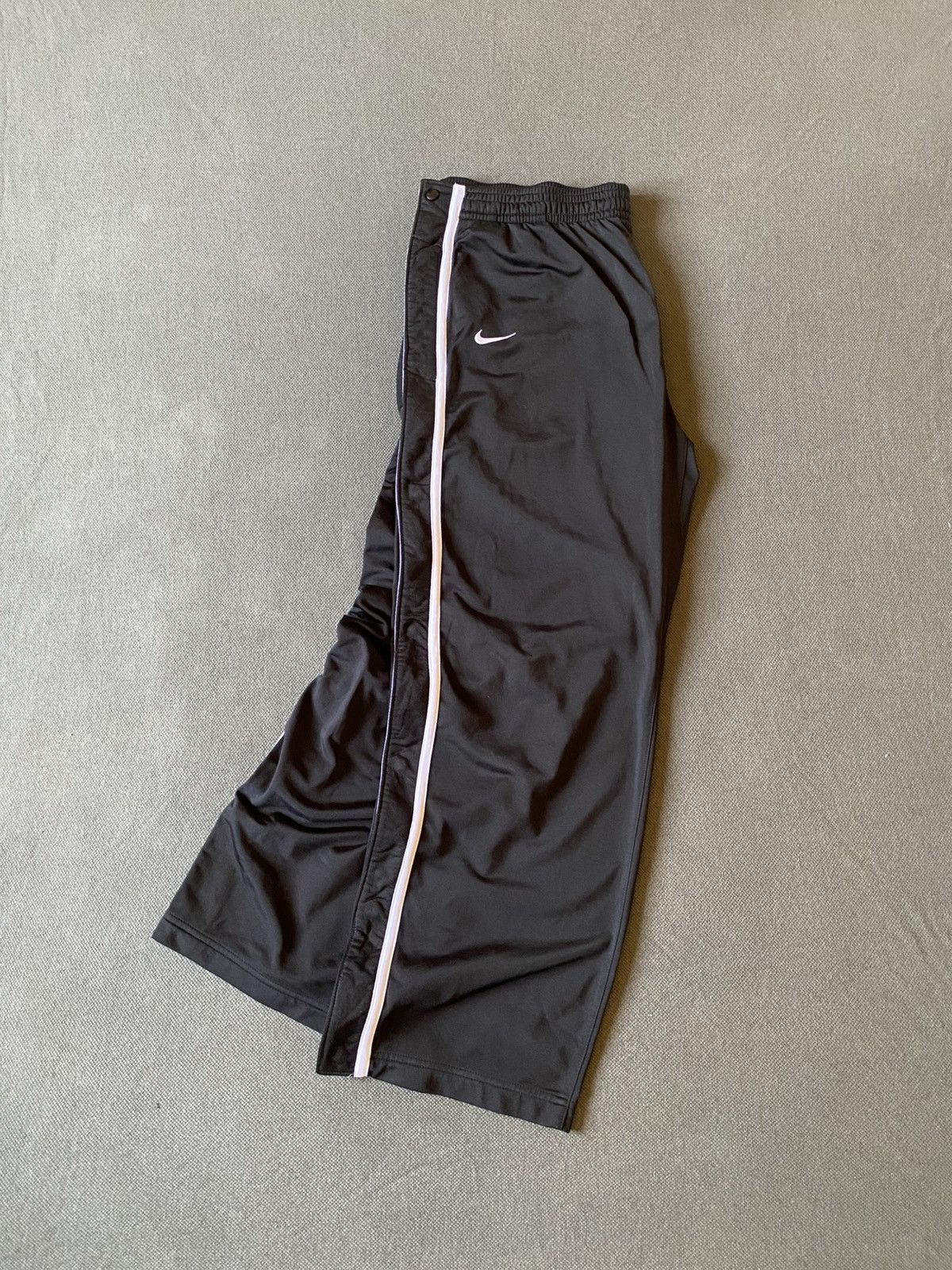 Nike Vintage Nike Button Sweatpants Wide Leg Size US 42 / EU 58 - 4 Thumbnail