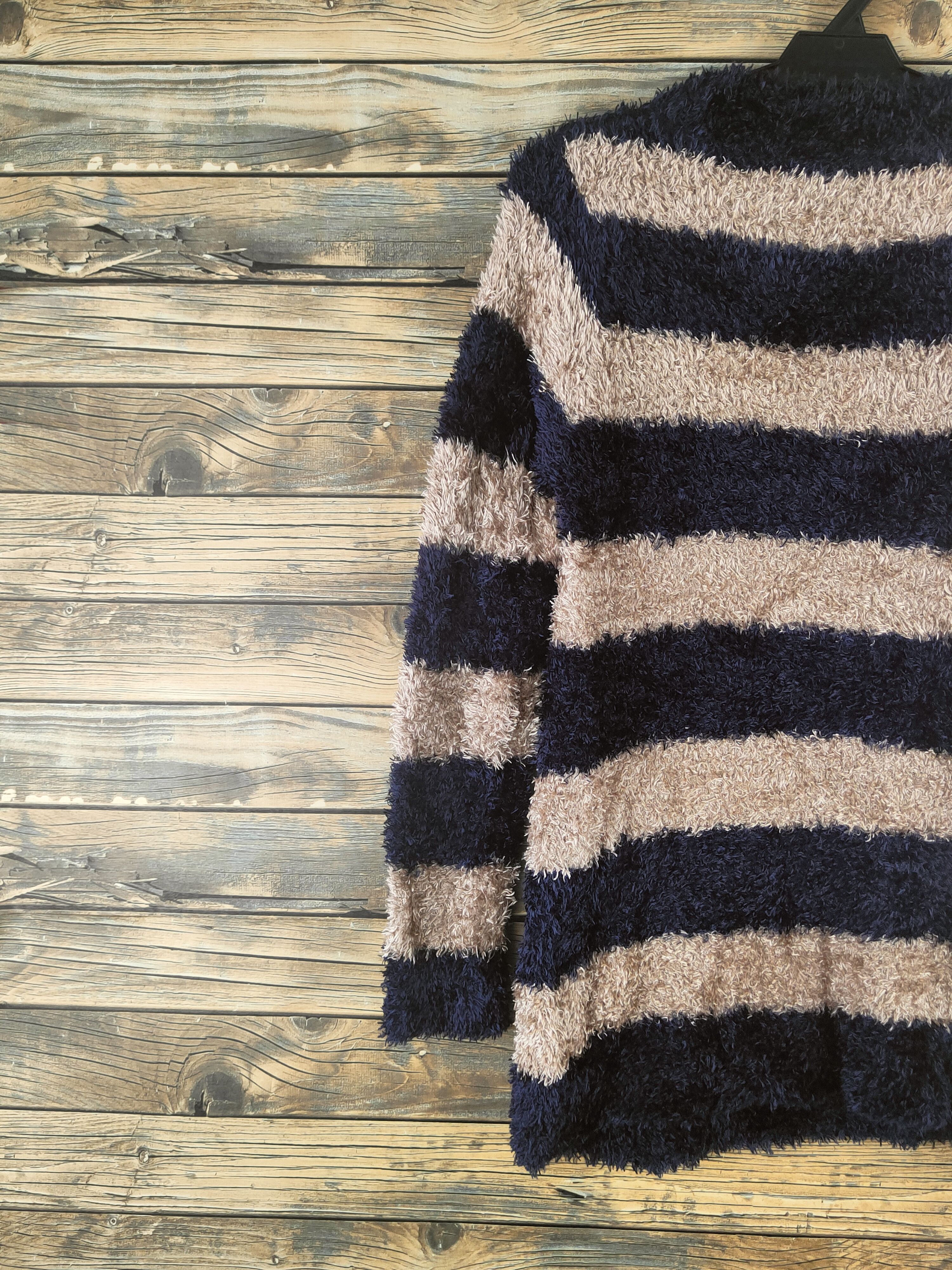 Japanese Brand DL Persodea Navy Beige Fur Mohair Knitwear #46-919 Size S / US 4 / IT 40 - 8 Thumbnail