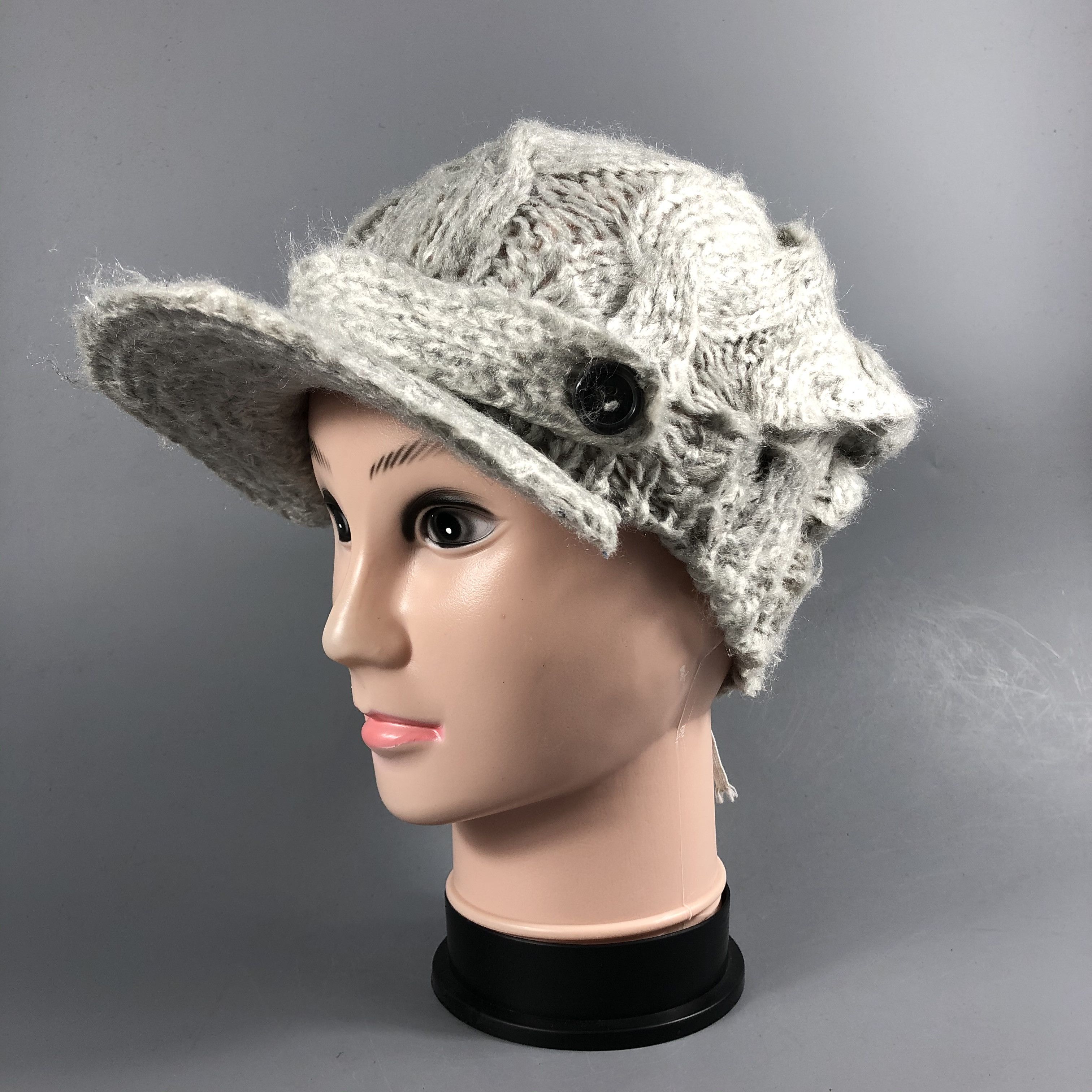 Japanese Brand Cable Knit Crochet Hat Size ONE SIZE - 2 Thumbnail