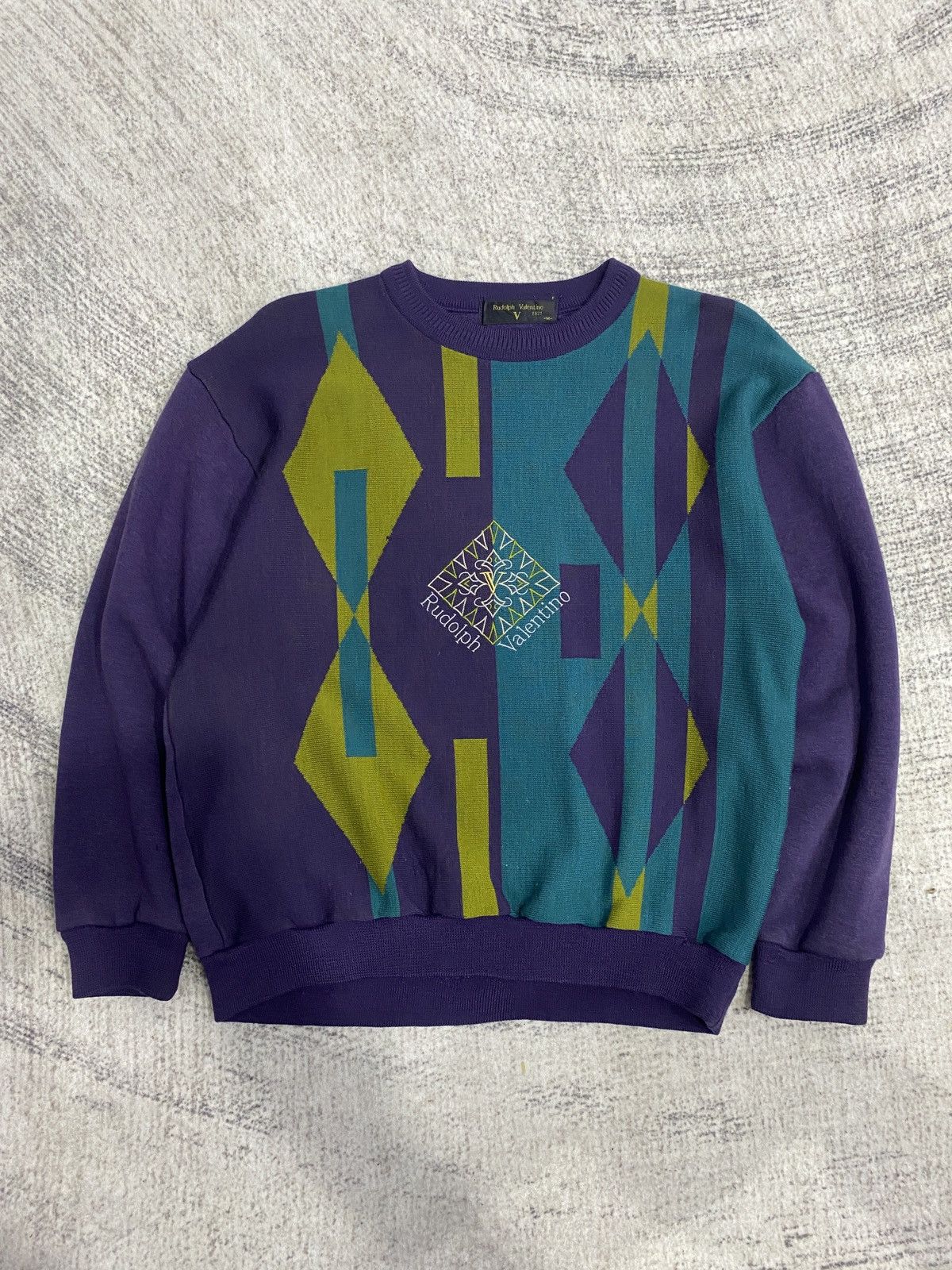 Vintage 90s Rudolph Valentino Crewneck Sweater Embroidery Logo Size US M / EU 48-50 / 2 - 1 Thumbnail