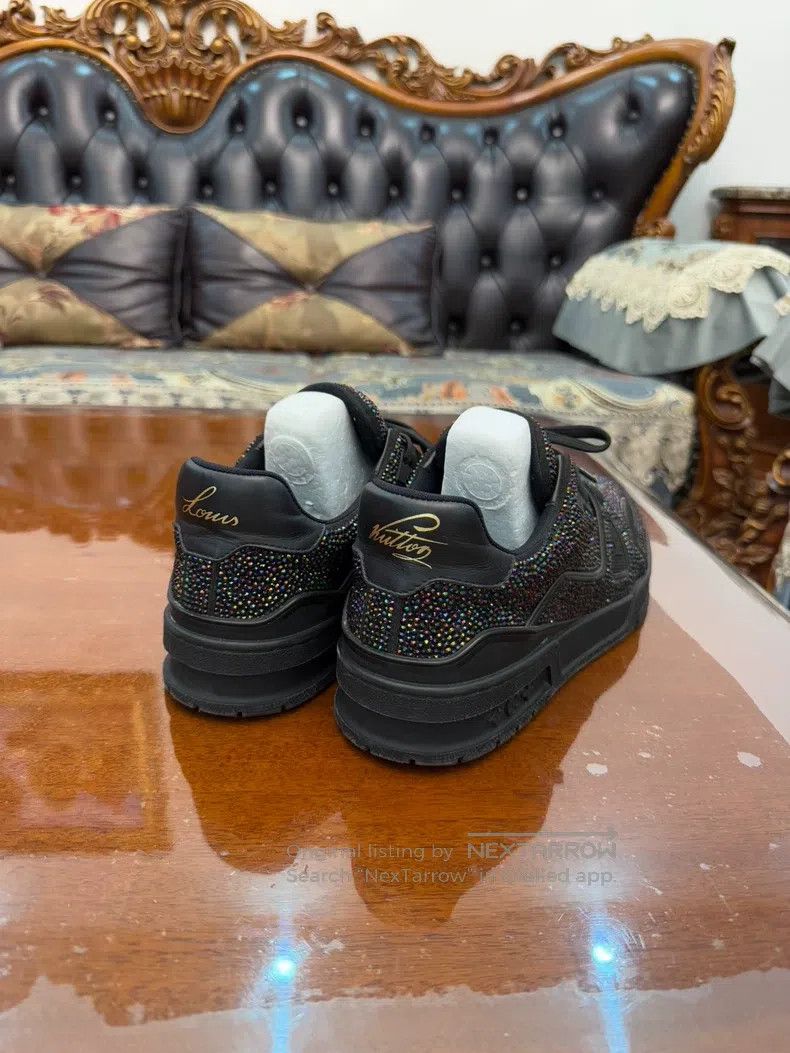 Louis Vuitton Louis Vuitton Full drilling design shoes Size US 7.5 / EU 40-41 - 6 Thumbnail