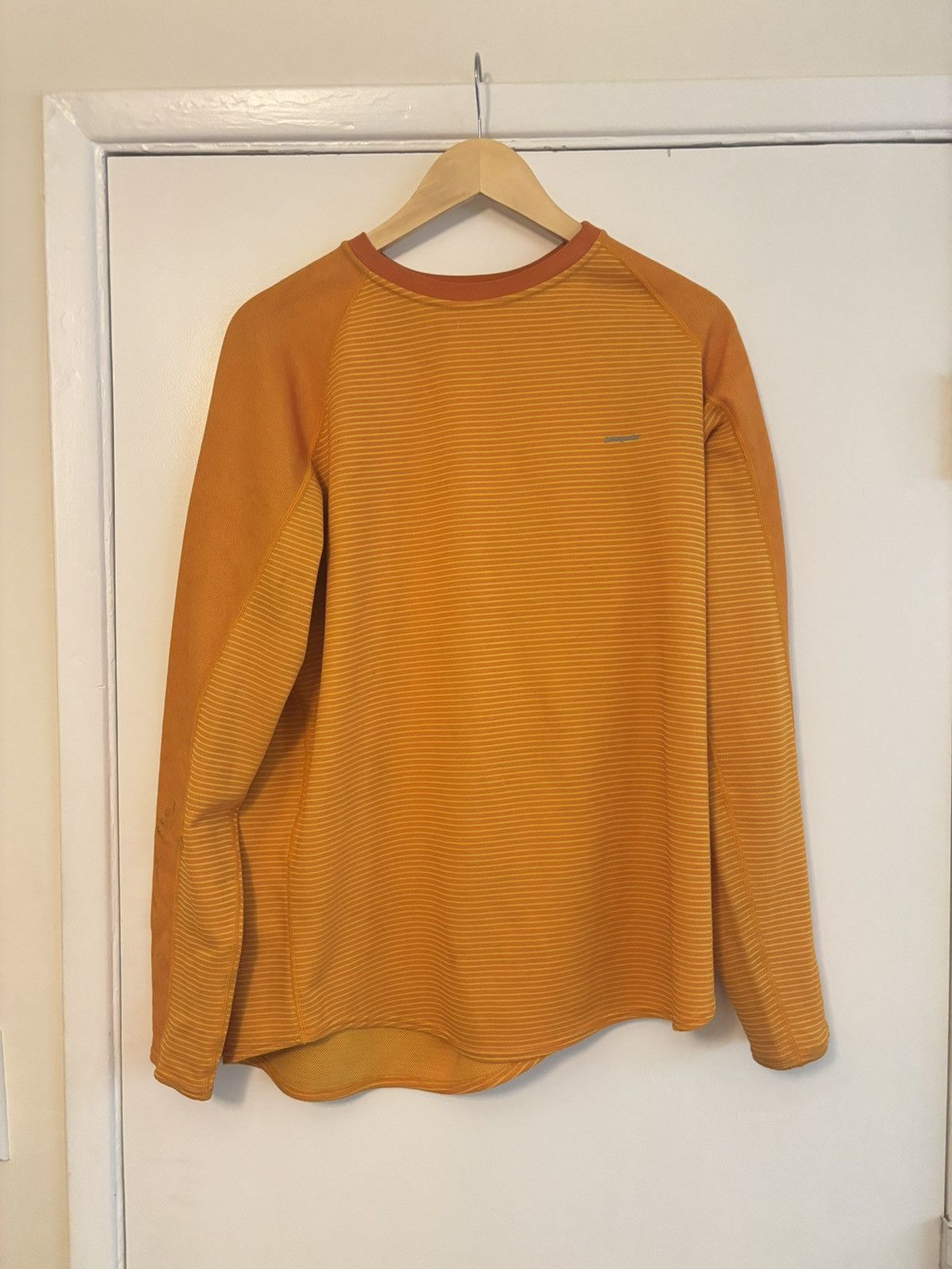 Patagonia XL Orange striped Patagonia long sleeve shirt Size US XL / EU 56 / 4 - 2 Thumbnail