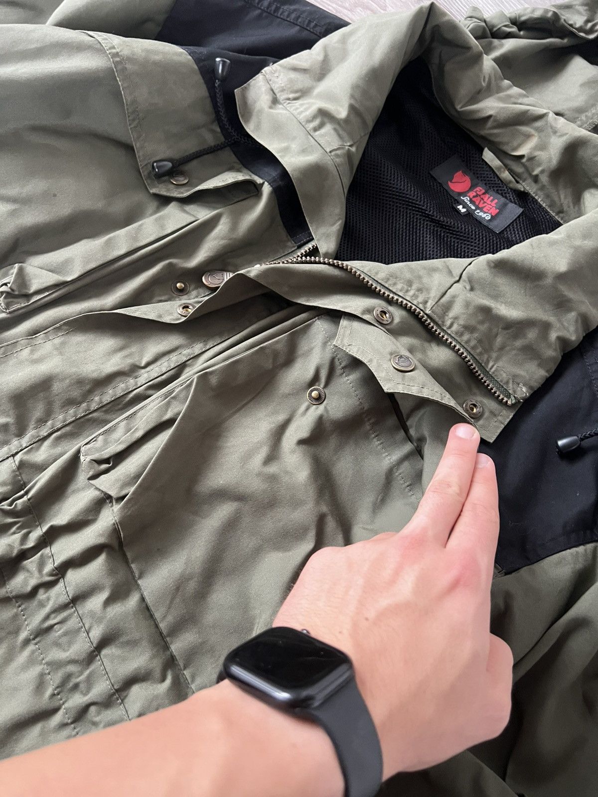 Fjallraven Vintage Fjallraven Regular Gorpcore Military Active Jacket Size US M / EU 48-50 / 2 - 15 Thumbnail
