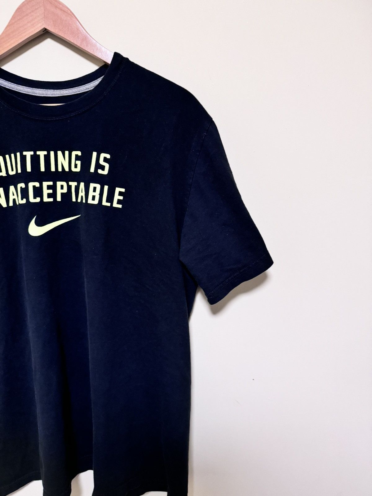 Nike × Vintage Nike Quitting Is Unacceptable Tee Size US L / EU 52-54 / 3 - 5 Thumbnail
