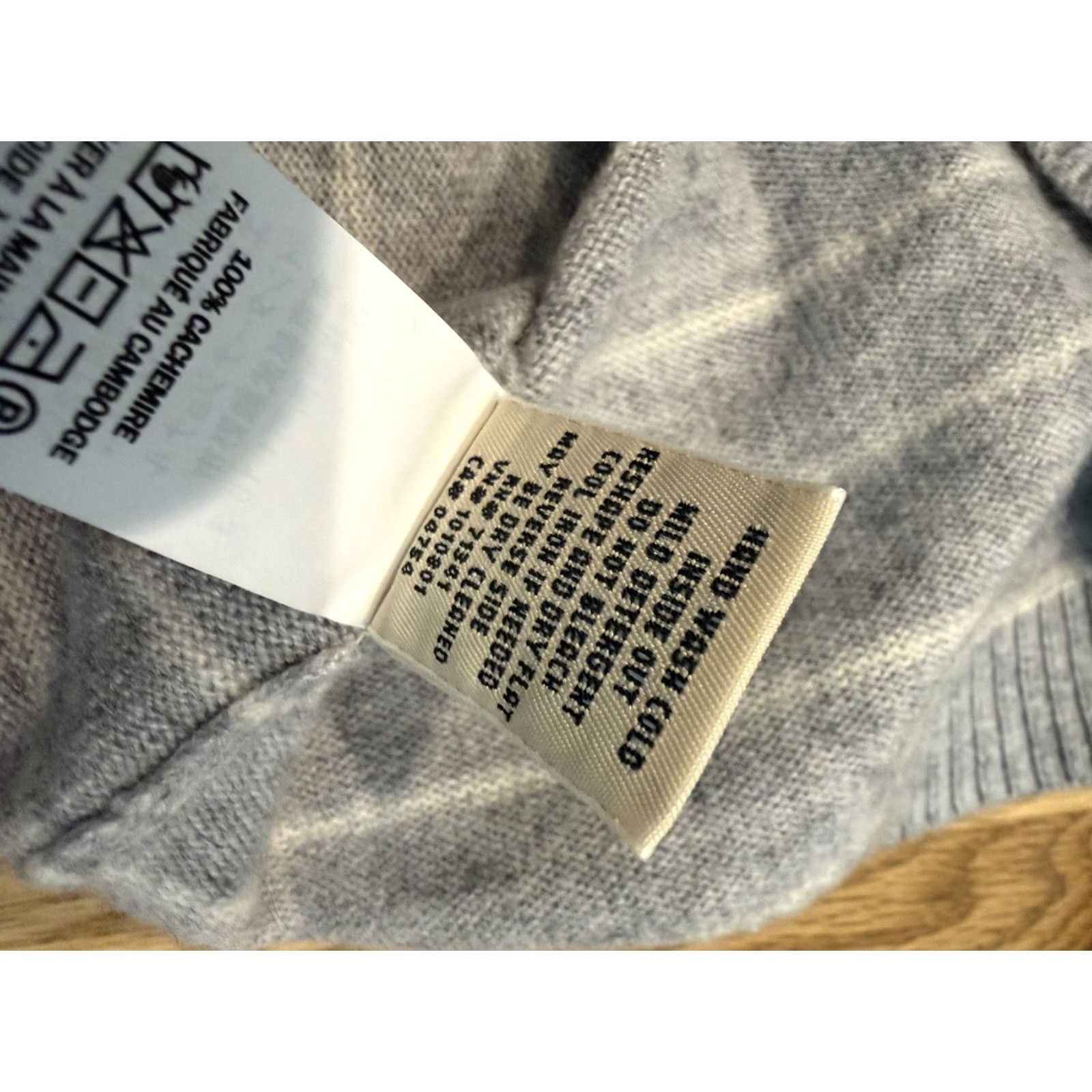 Vintage LL Bean Classic Cashmere Crewneck Sweater Women’s Size Small Grey Stripe Pullover 100% Size S / US 4 / IT 40 - 5 Thumbnail