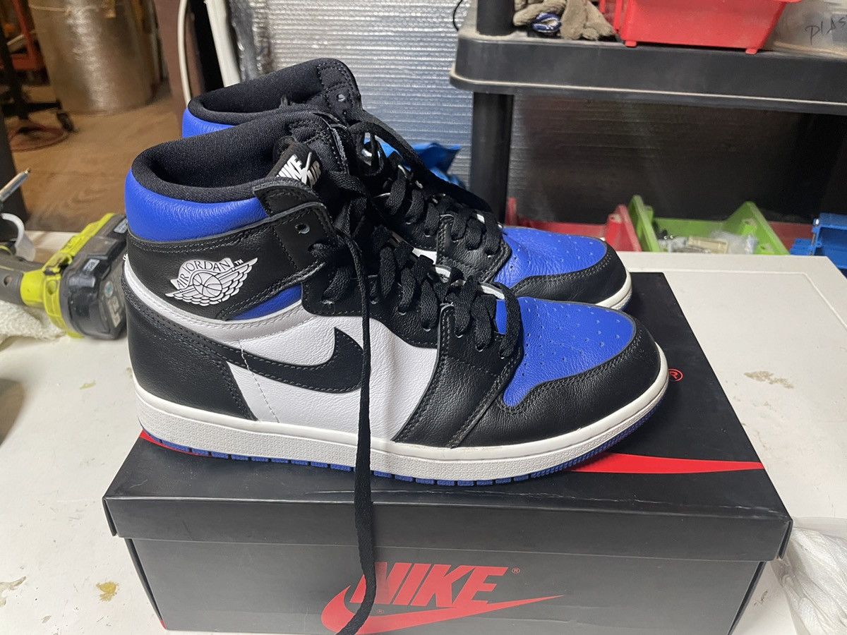 Jordan Brand × Nike Air Jordan 1 retro high royal toe Size US 9.5 / EU 42-43 - 6 Thumbnail
